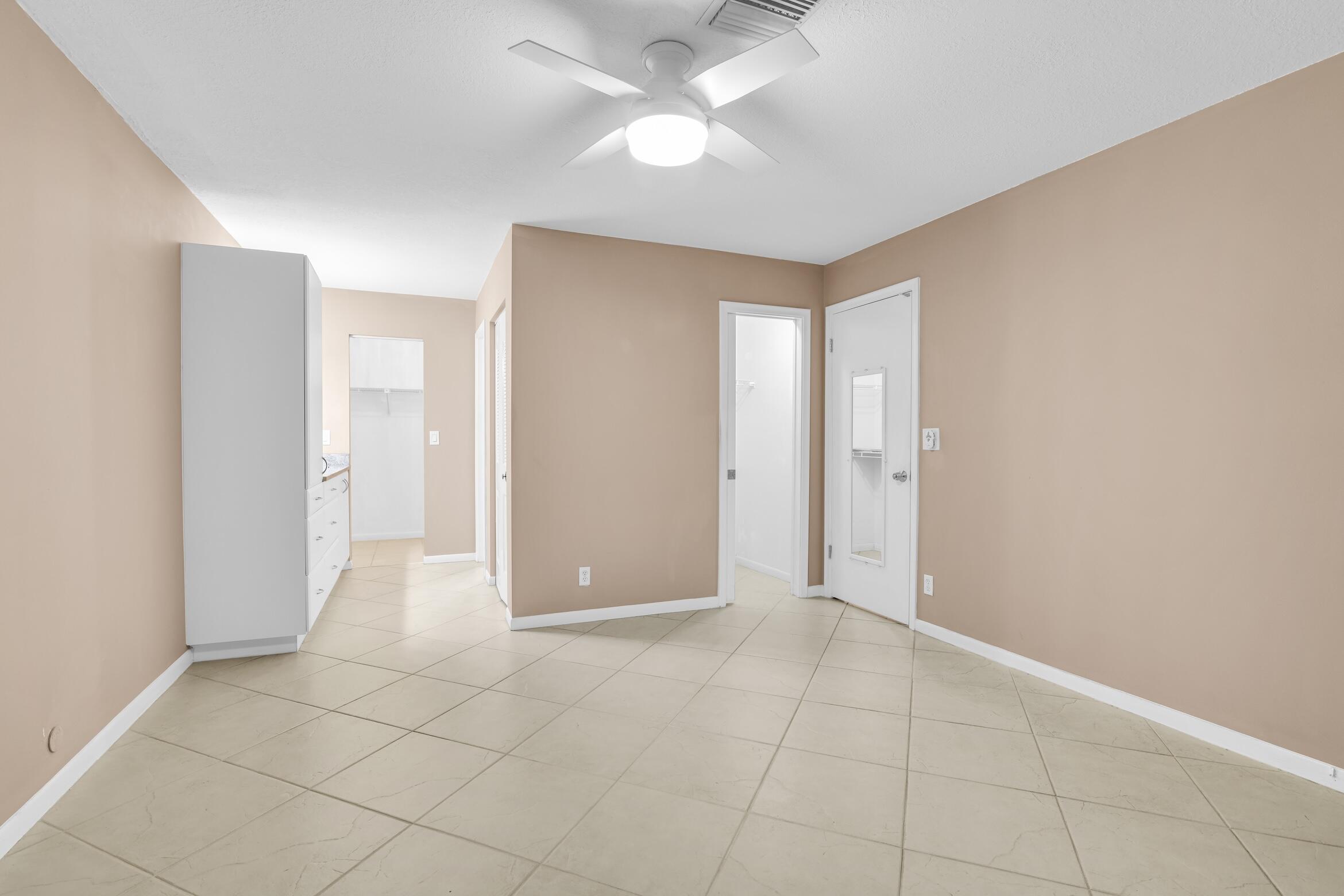 5217 Poppy Place 202