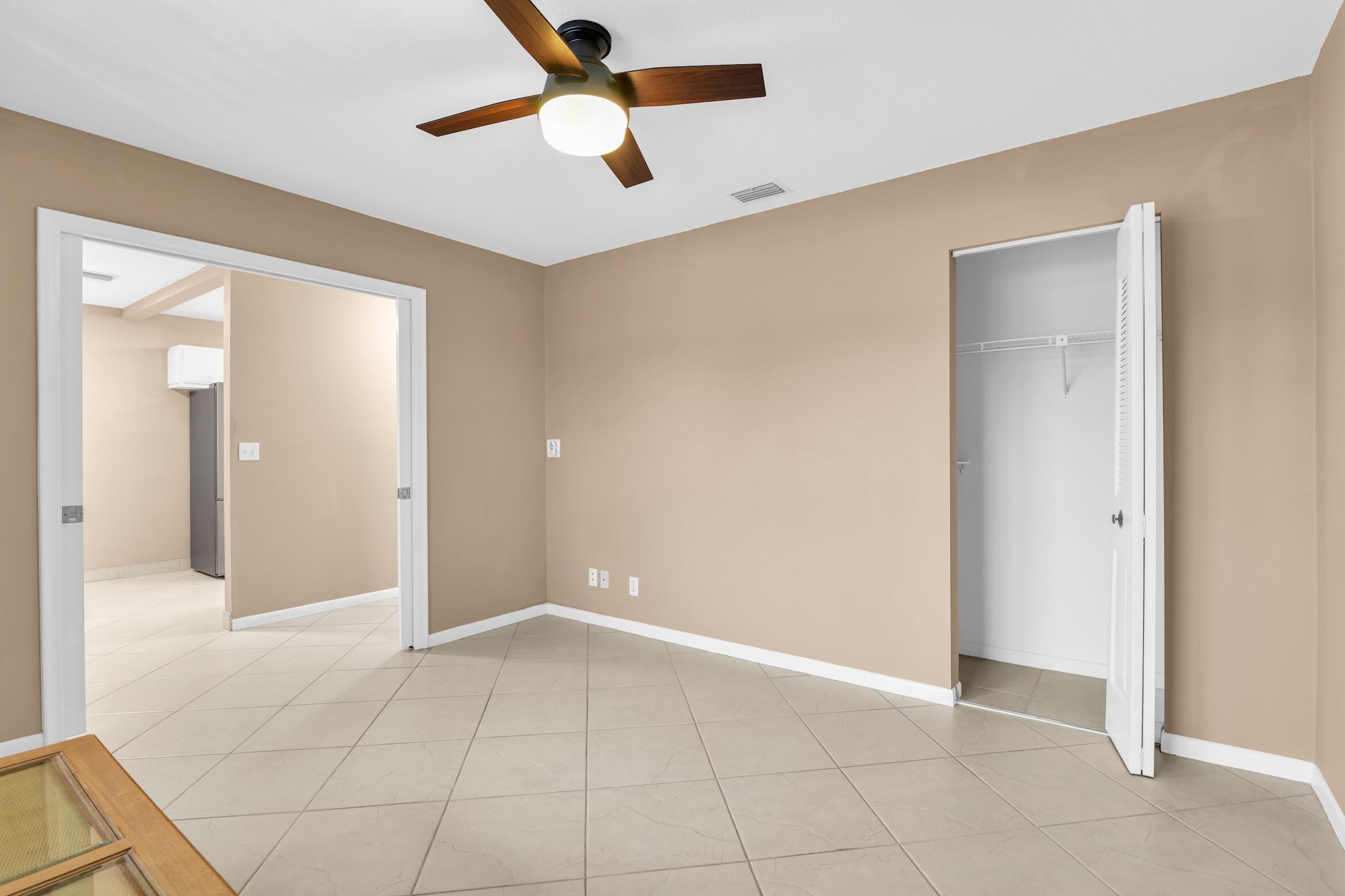5217 Poppy Place 202