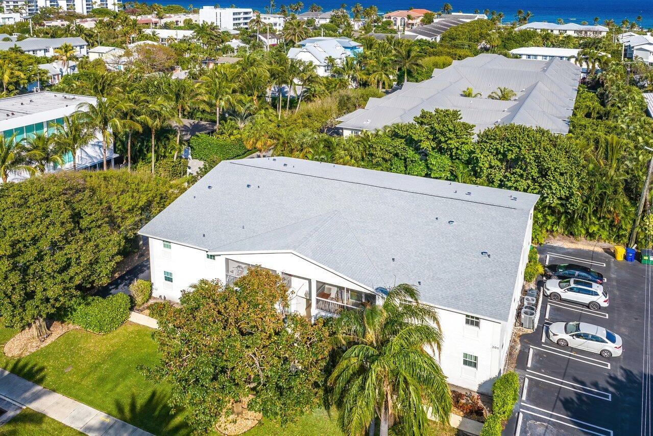 301 Venetian Drive 14