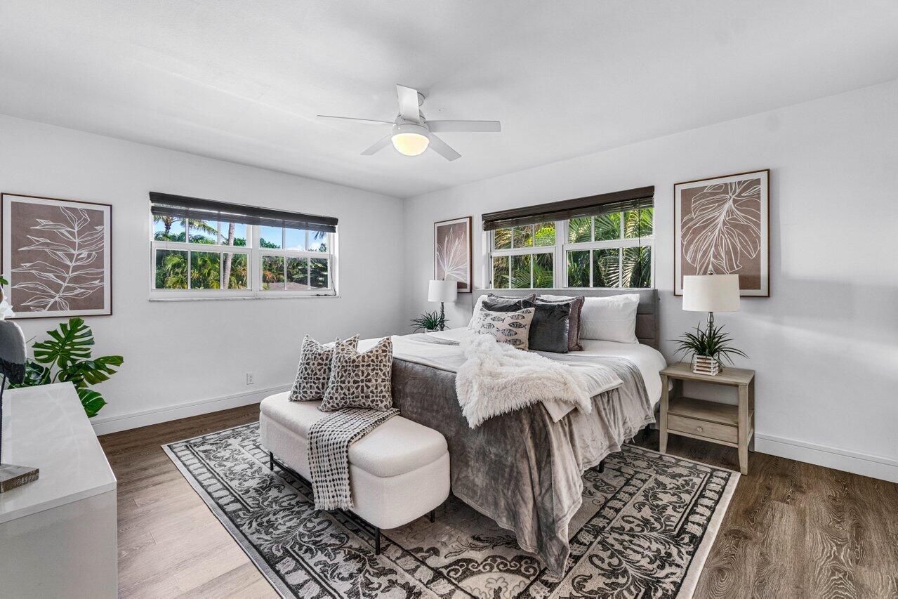 301 Venetian Drive 14