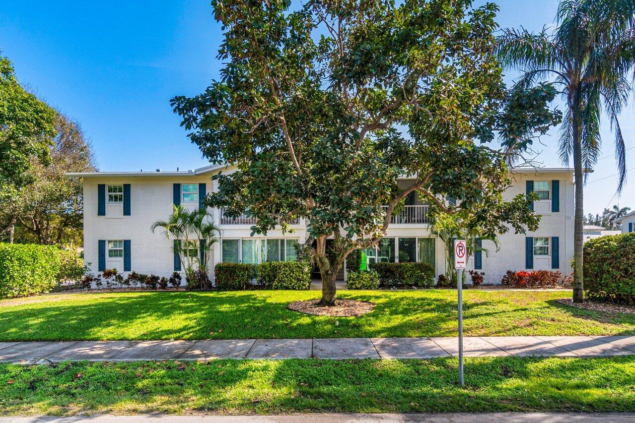 301 Venetian Drive 14