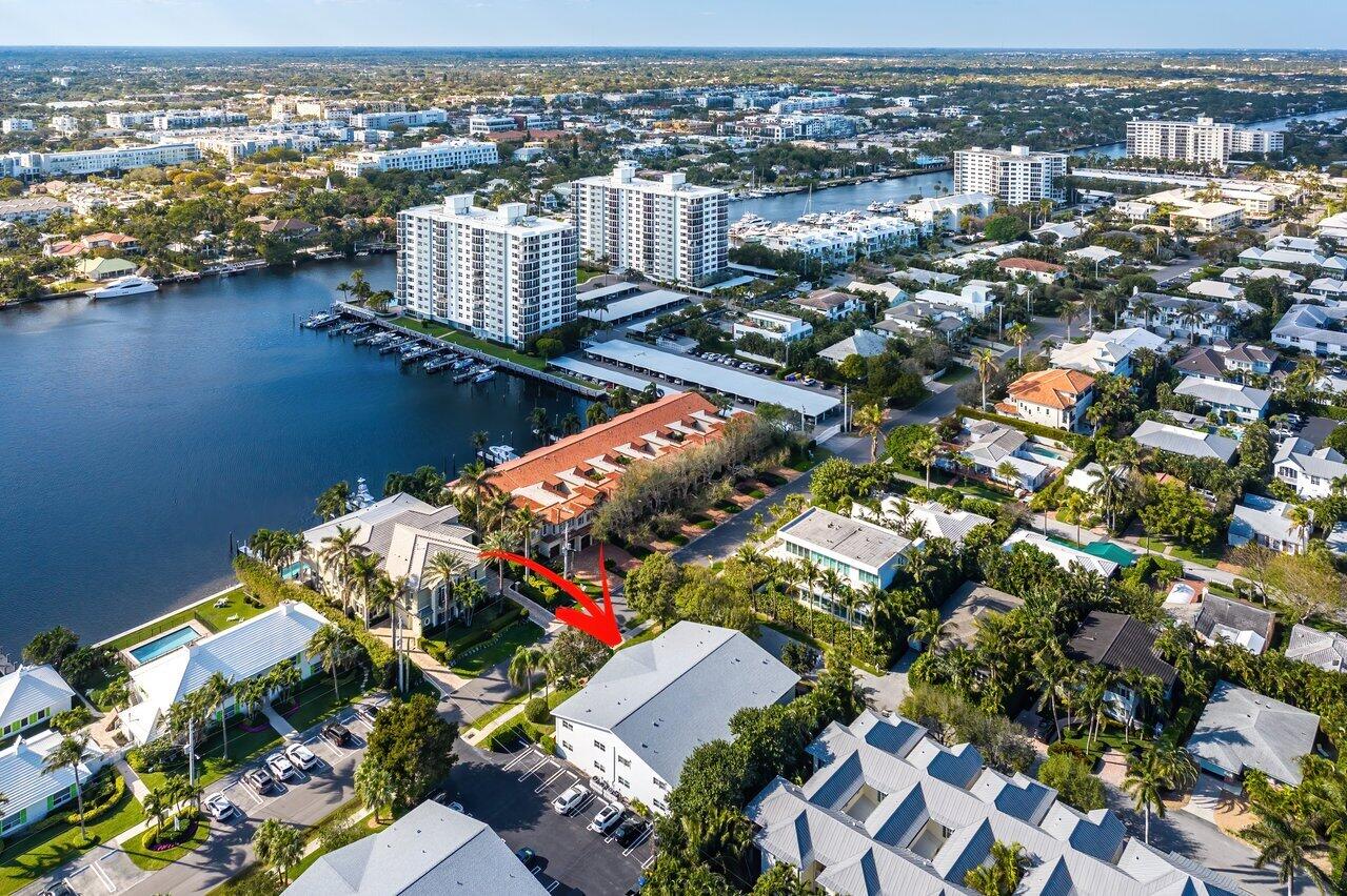 301 Venetian Drive 14