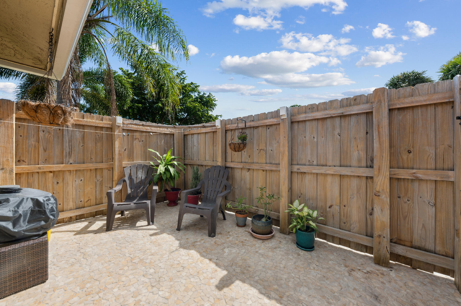 227 SE 1st Circle 9b