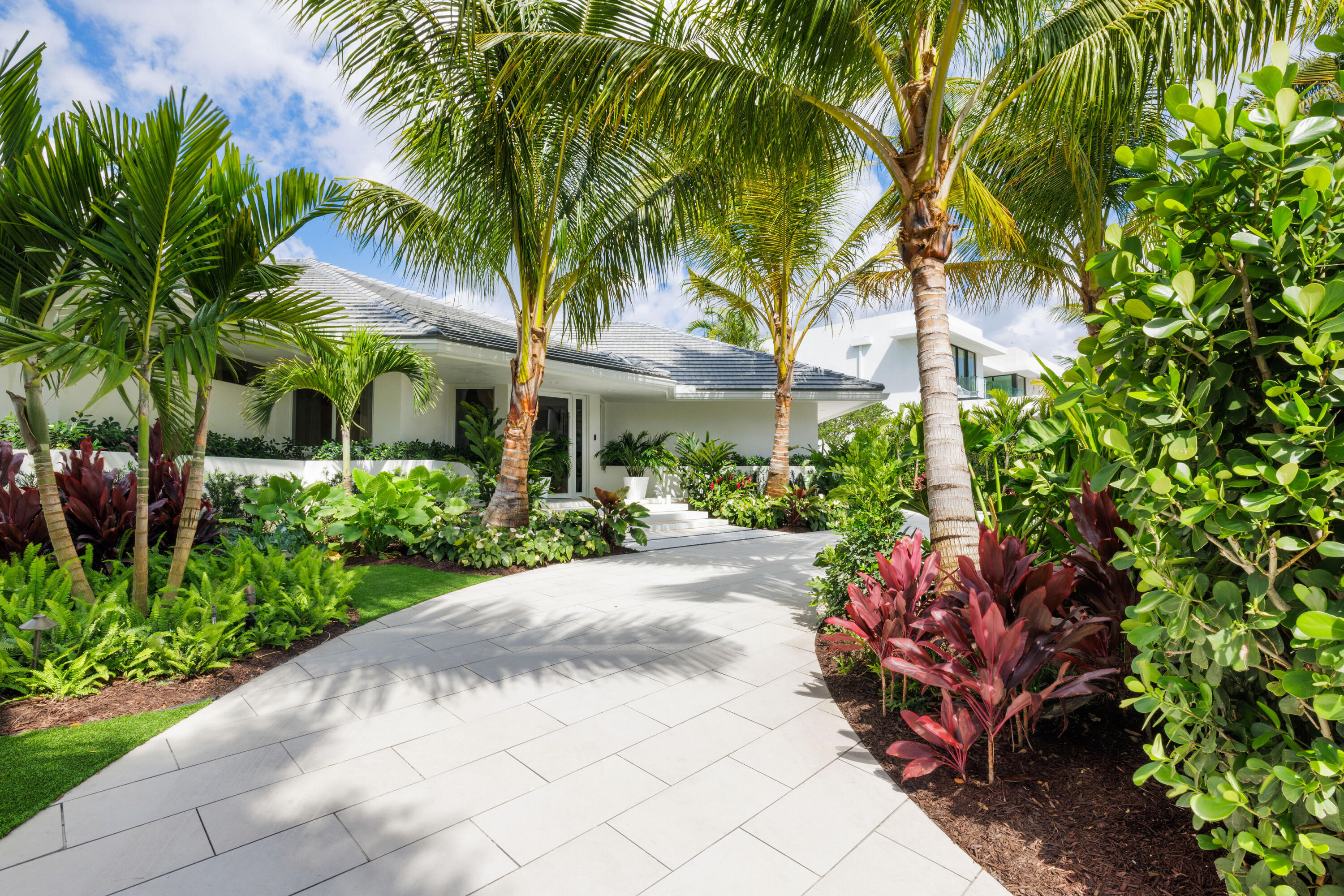 7226 Ayrshire Lane