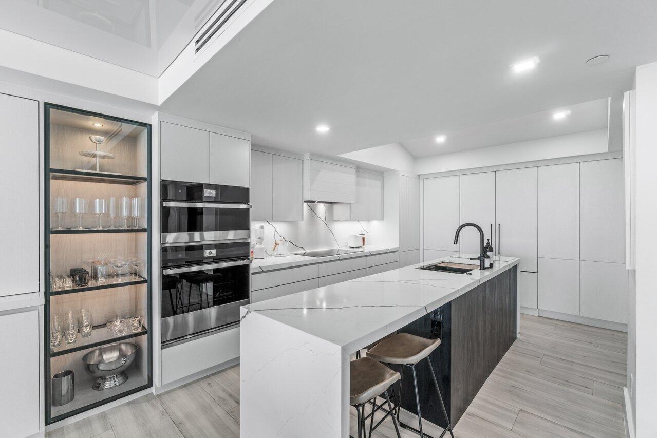 3115 S Ocean Boulevard 104
