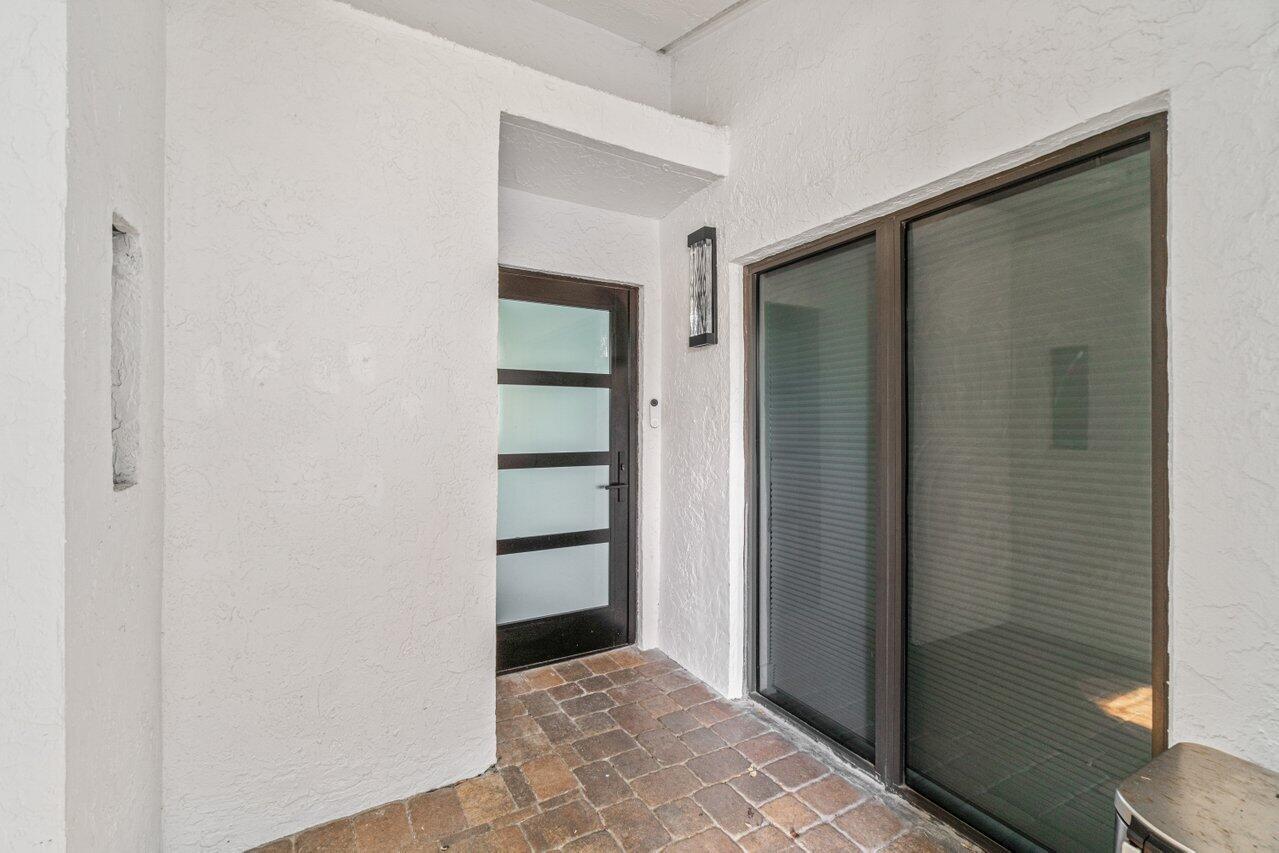 3115 S Ocean Boulevard 104