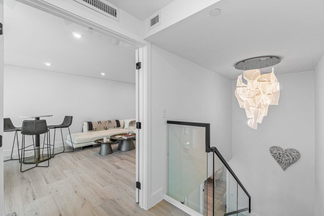 3115 S Ocean Boulevard 104