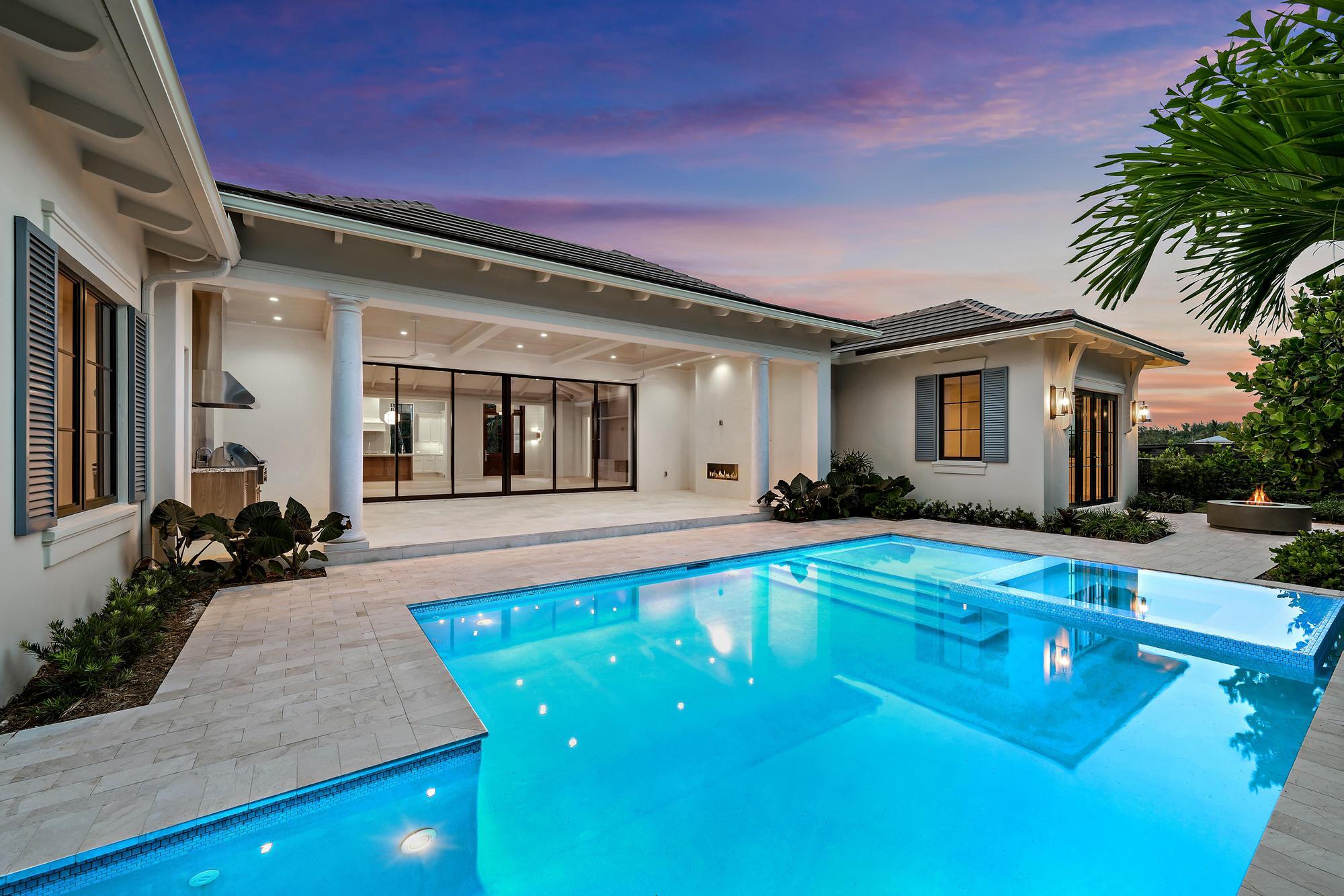 2916 Bluewater Cove