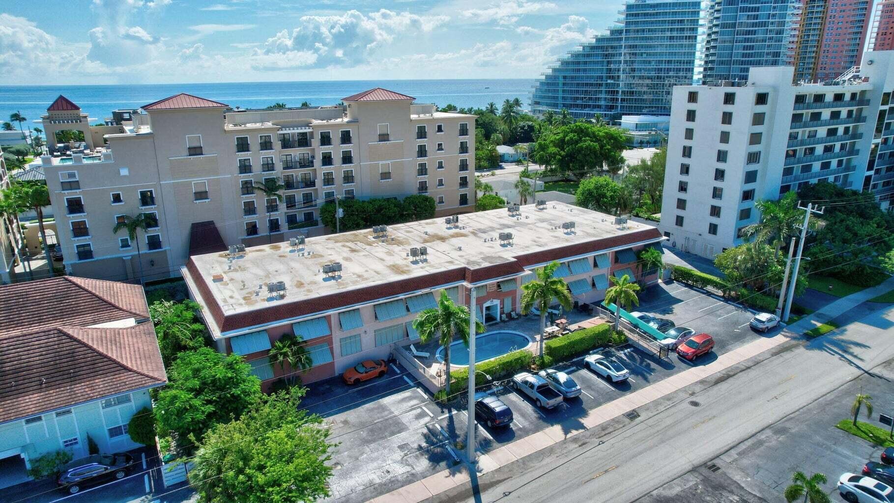 2400 NE 33rd Avenue 211