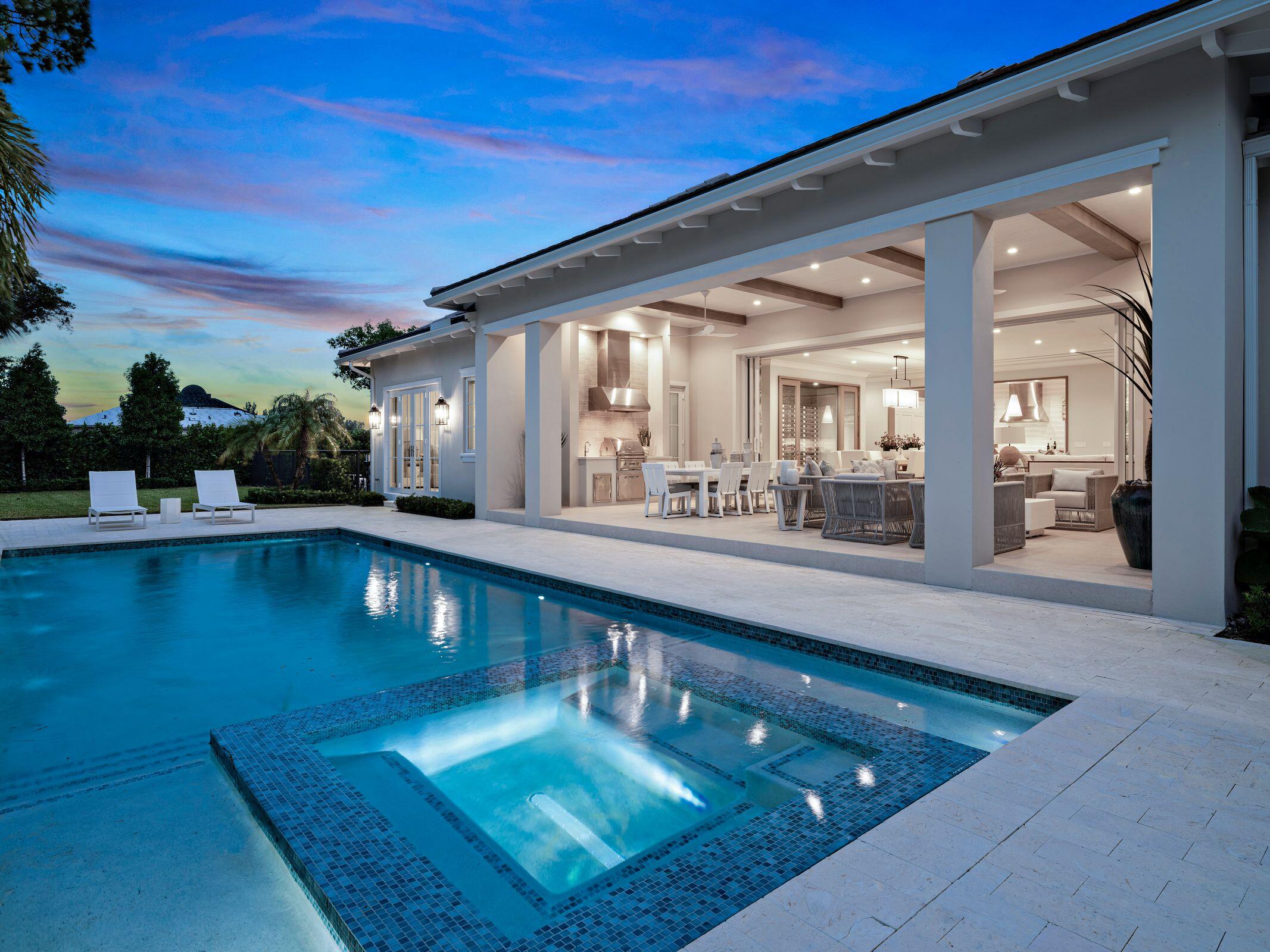 2913 Bluewater Cove