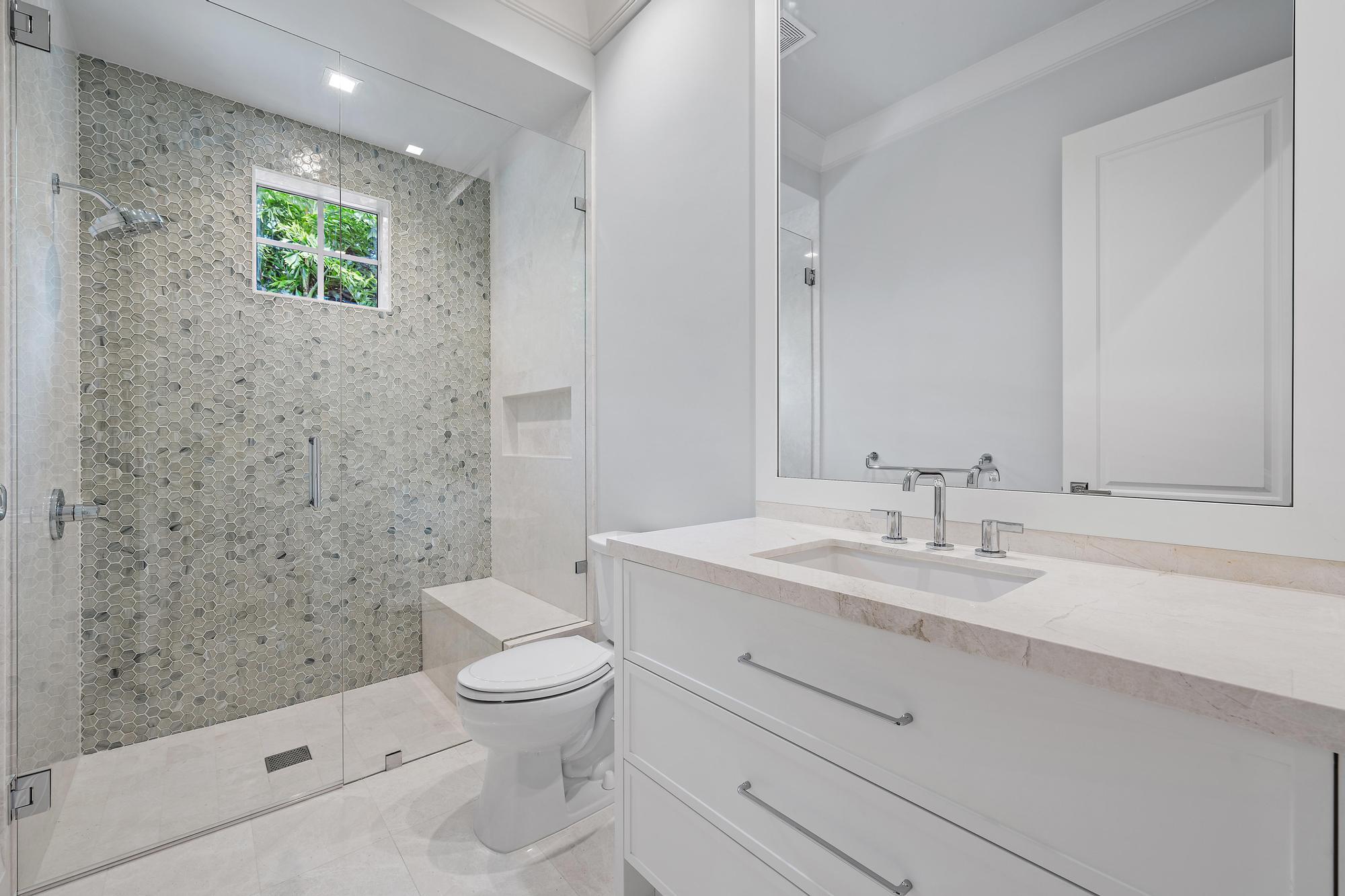 2917 Bluewater Cove