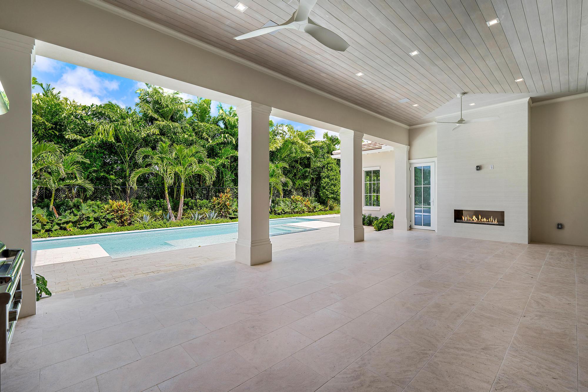 2917 Bluewater Cove