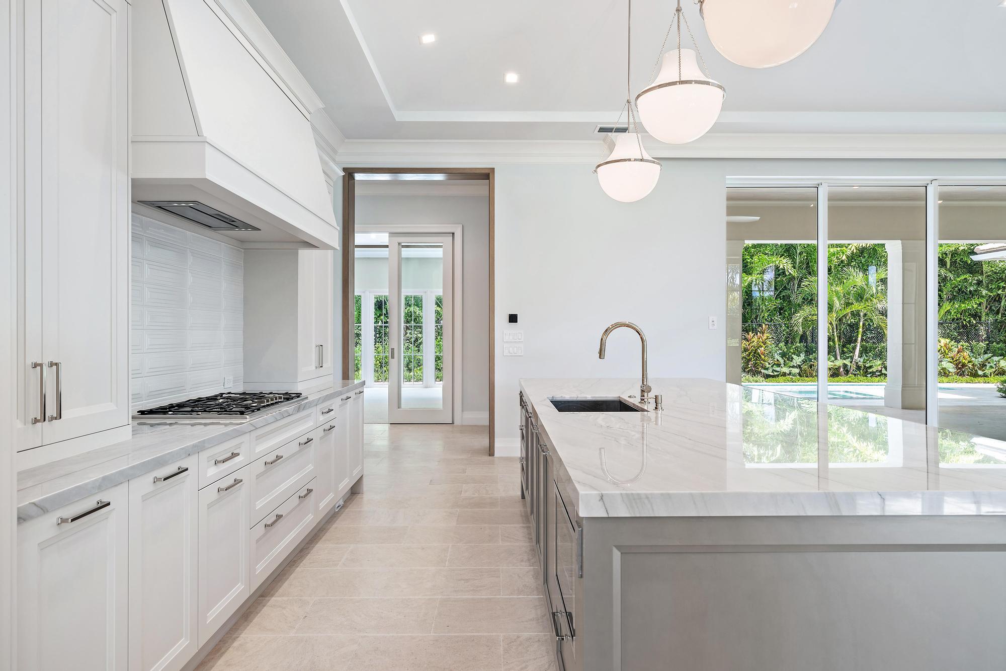 2917 Bluewater Cove