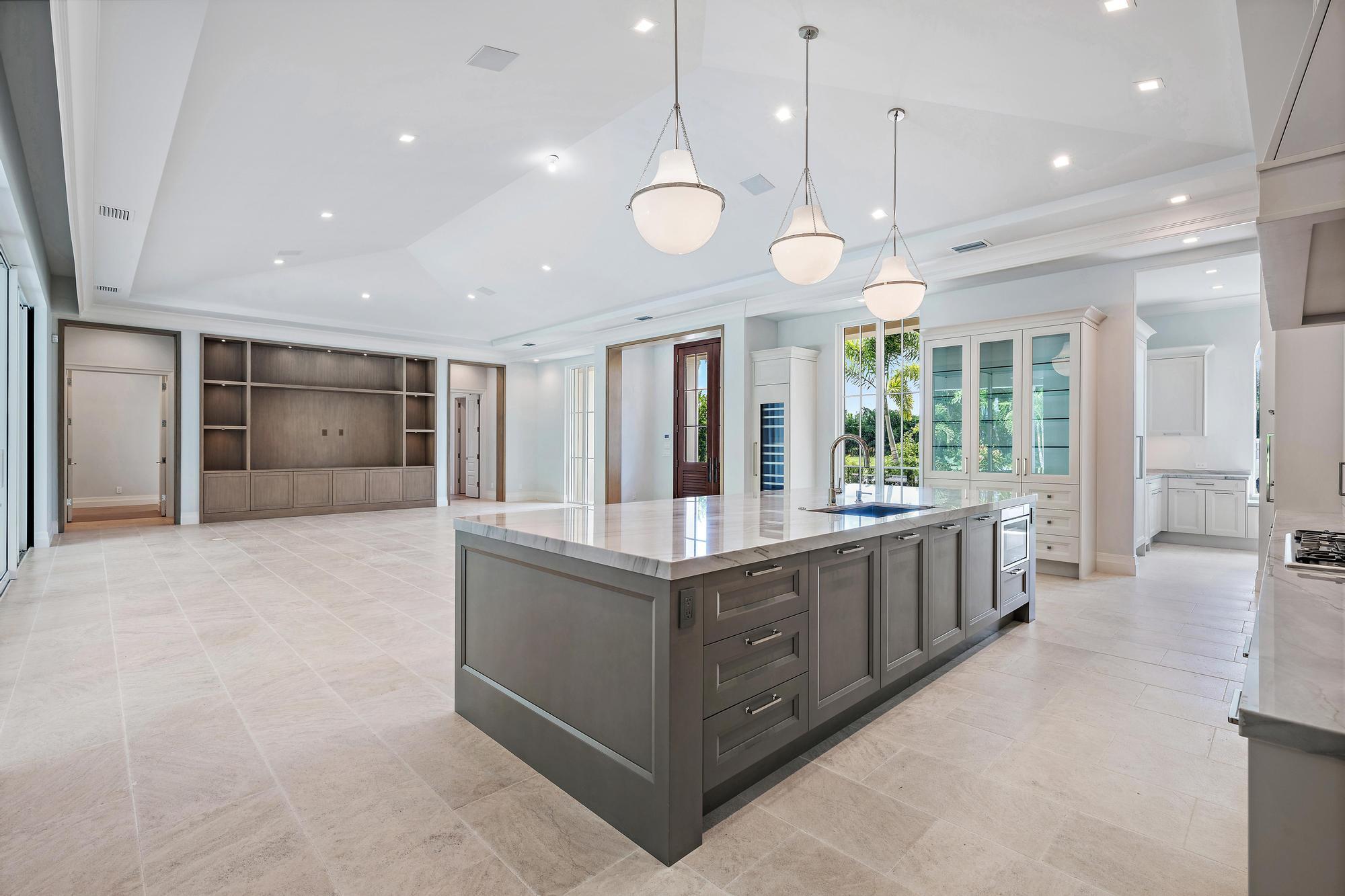 2917 Bluewater Cove