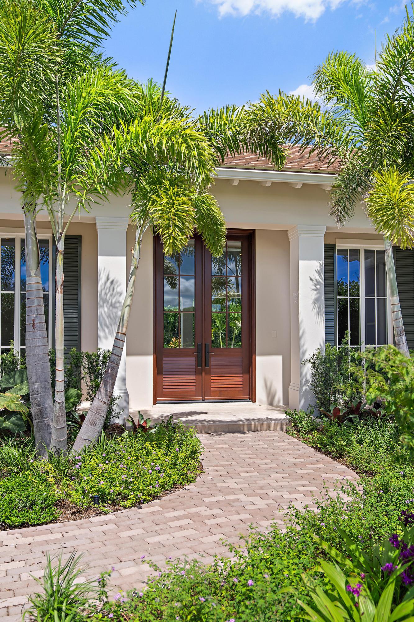 2917 Bluewater Cove