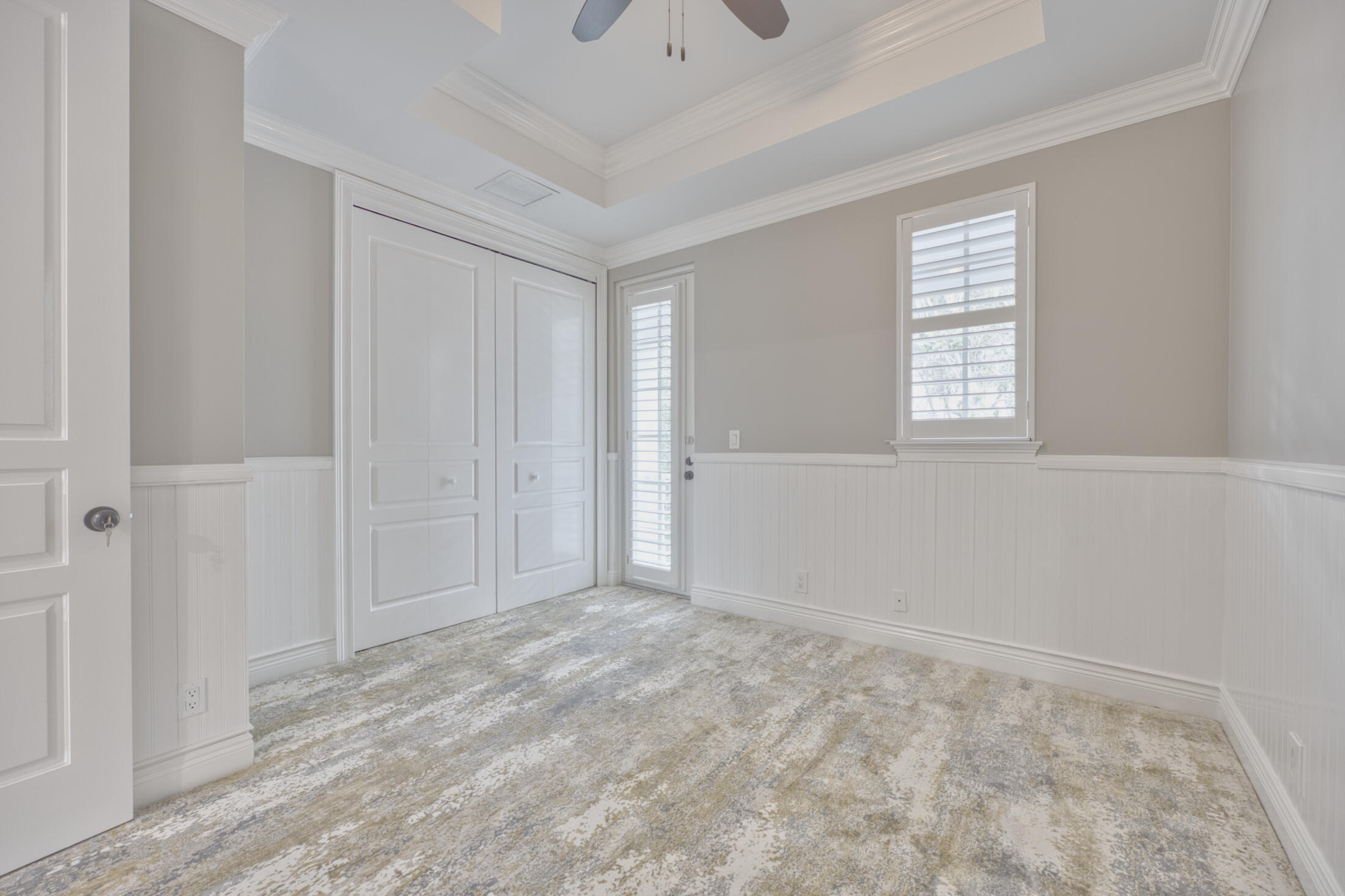 1030 W Heritage Club Circle