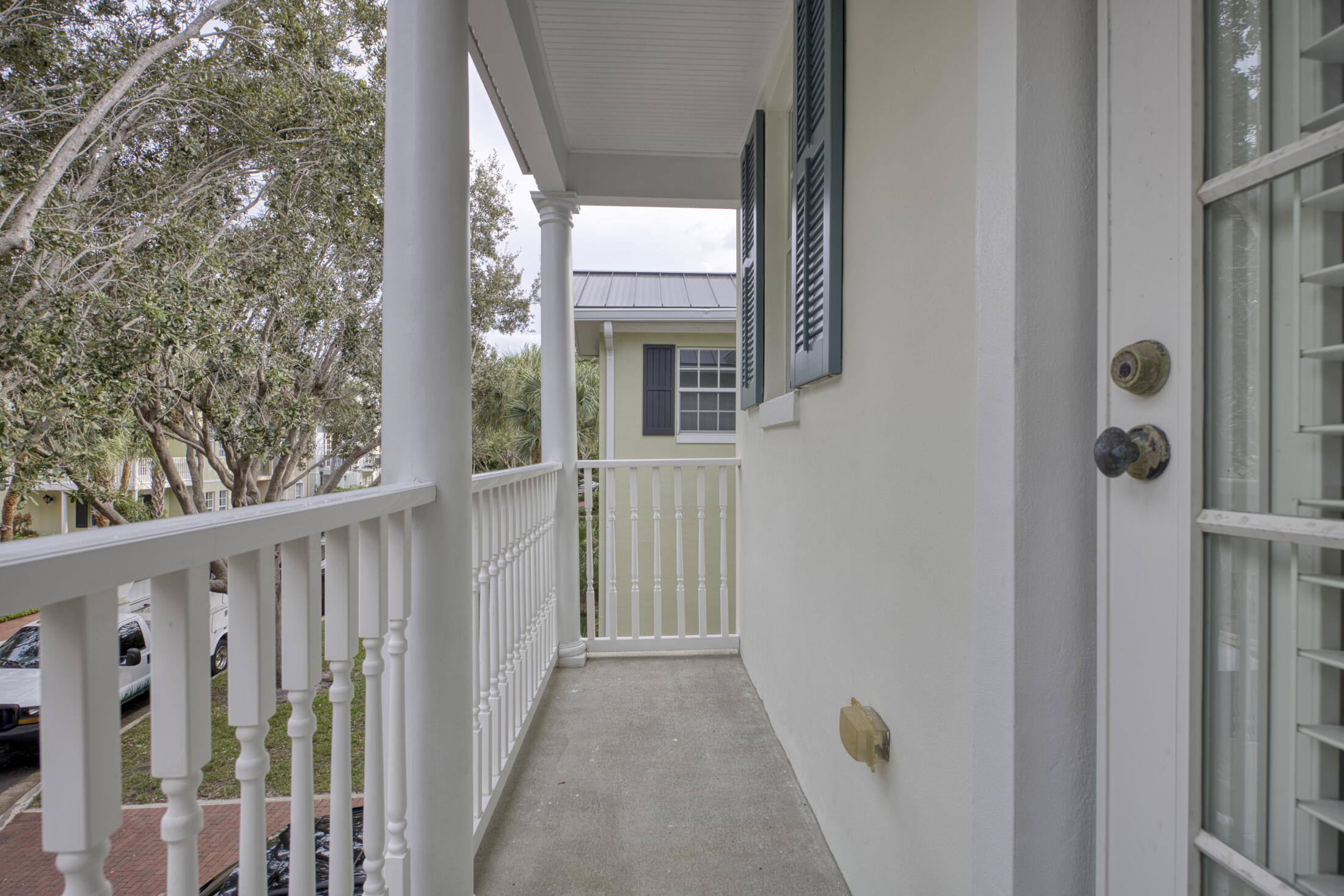 1030 W Heritage Club Circle