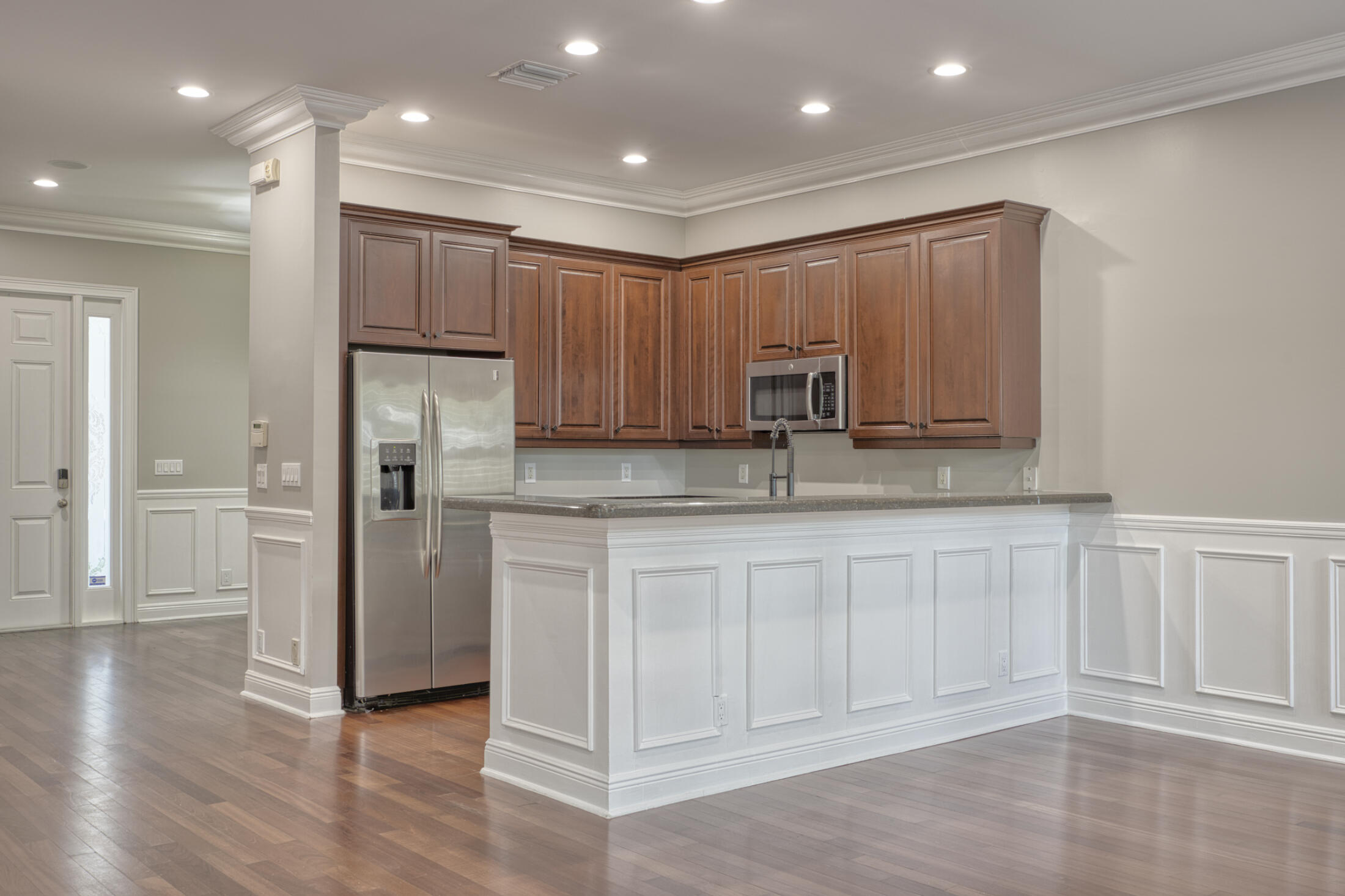 1030 W Heritage Club Circle