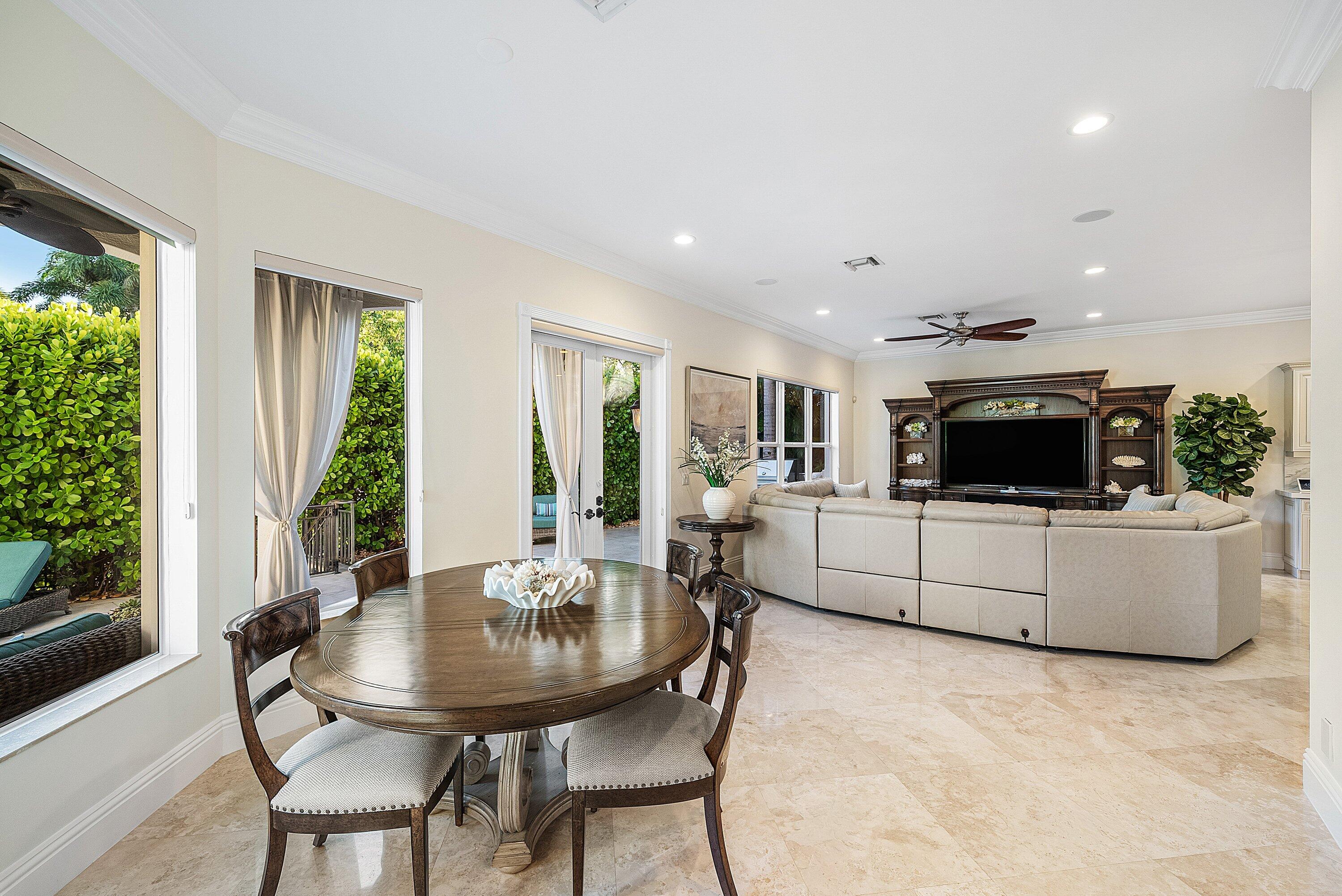 712 NE 71st Street