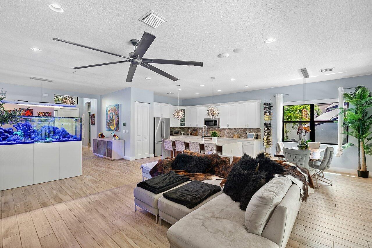 7217 Stella Lane