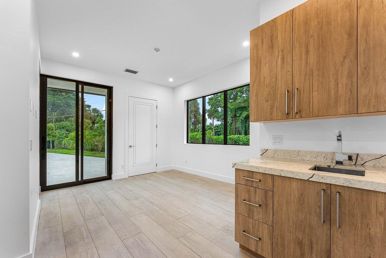 3100 Palm Drive