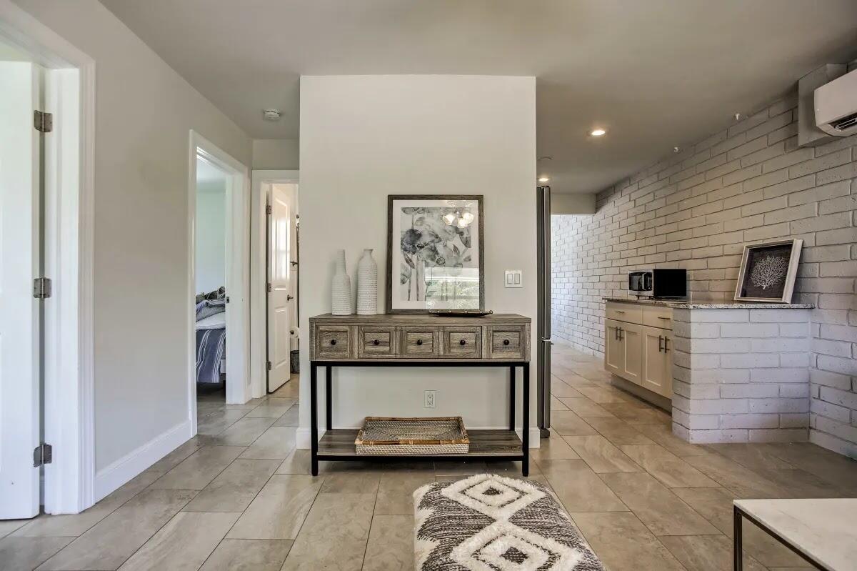 201 George Bush Boulevard