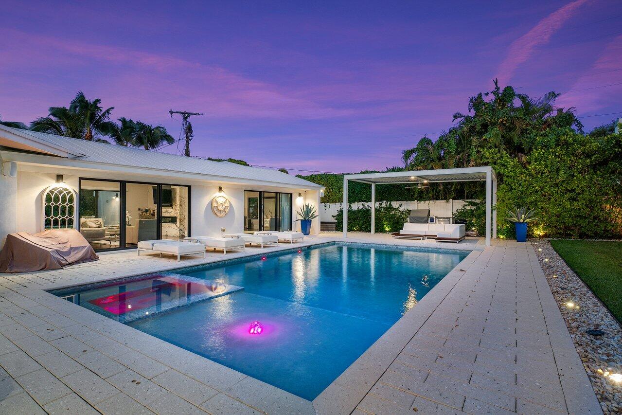 1117 Lake Drive