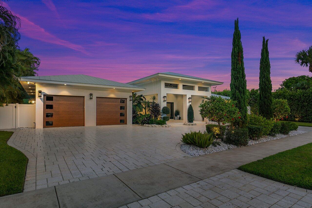 1117 Lake Drive