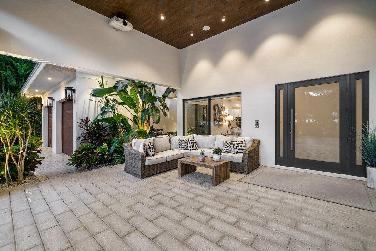 1117 Lake Drive