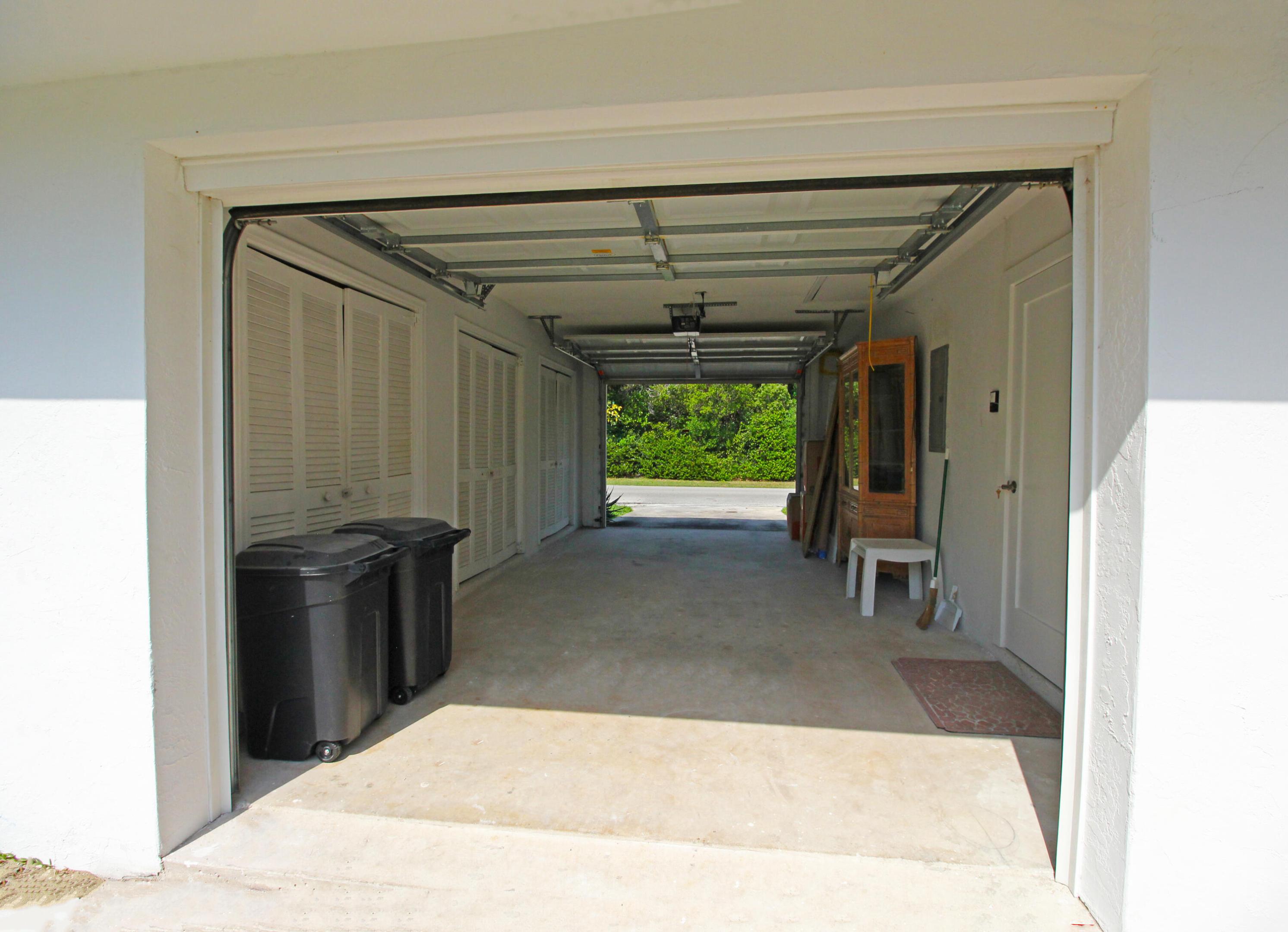 106 Periwinkle Drive