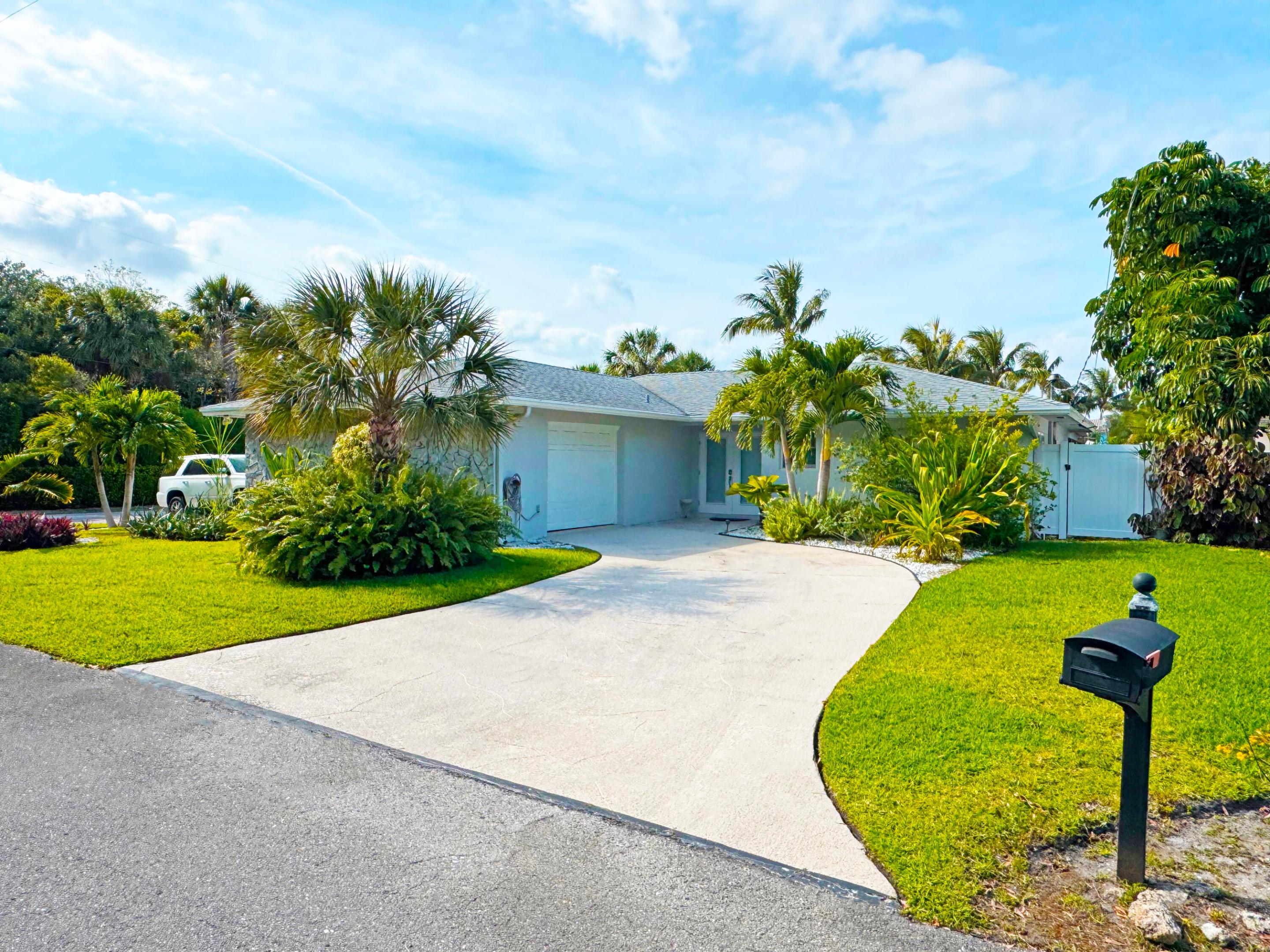 106 Periwinkle Drive