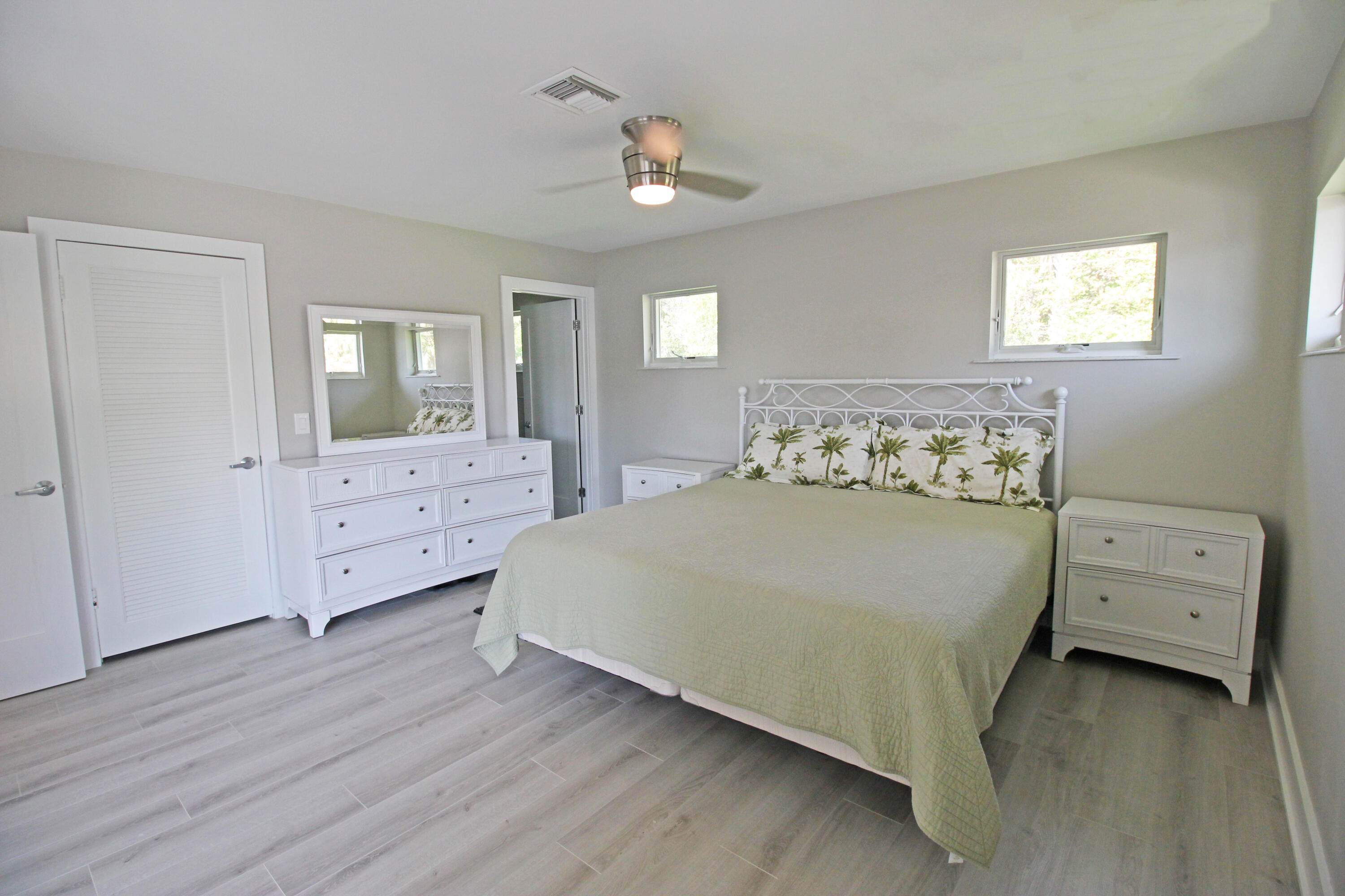 106 Periwinkle Drive