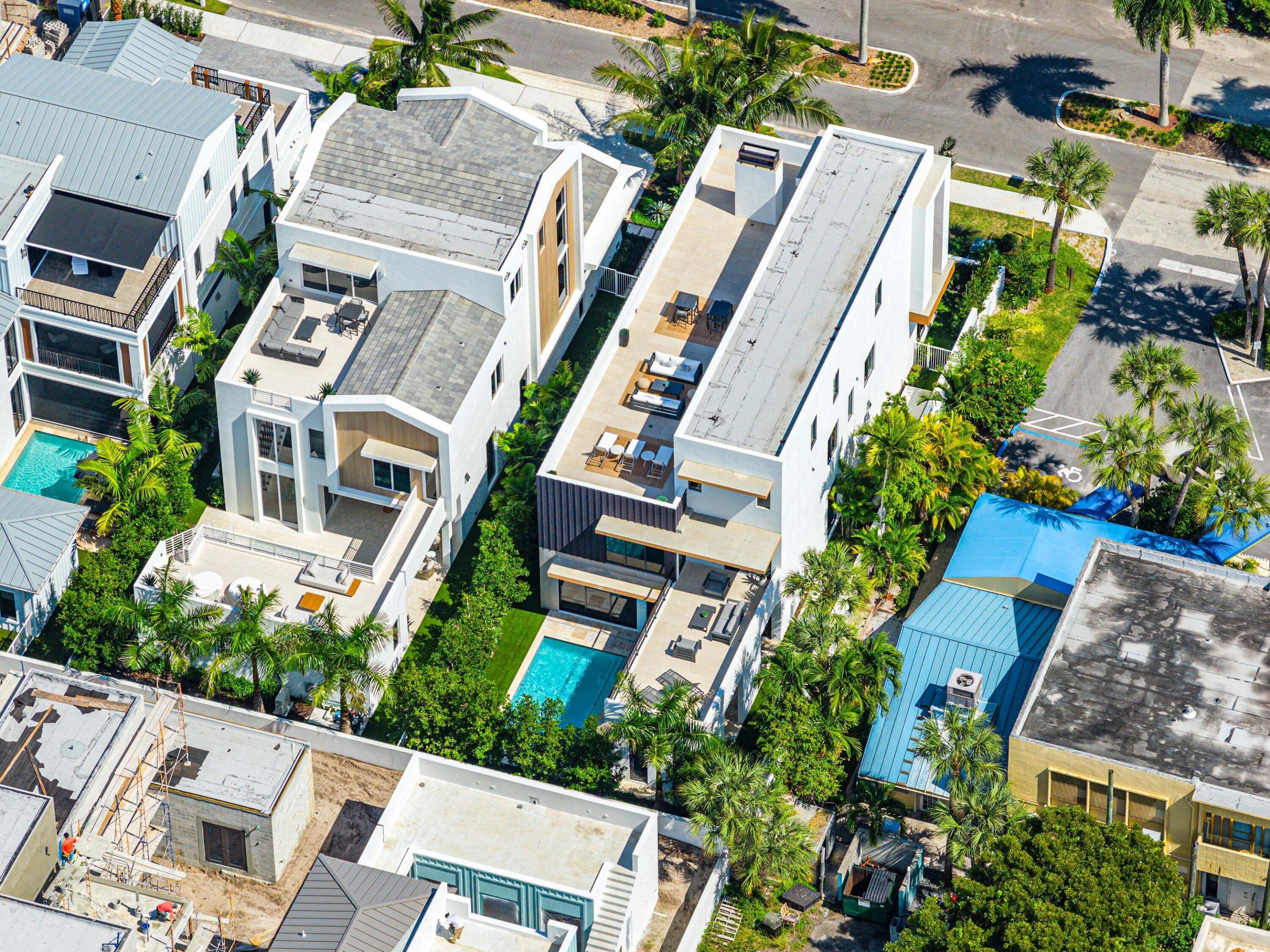 810 Palm Trail