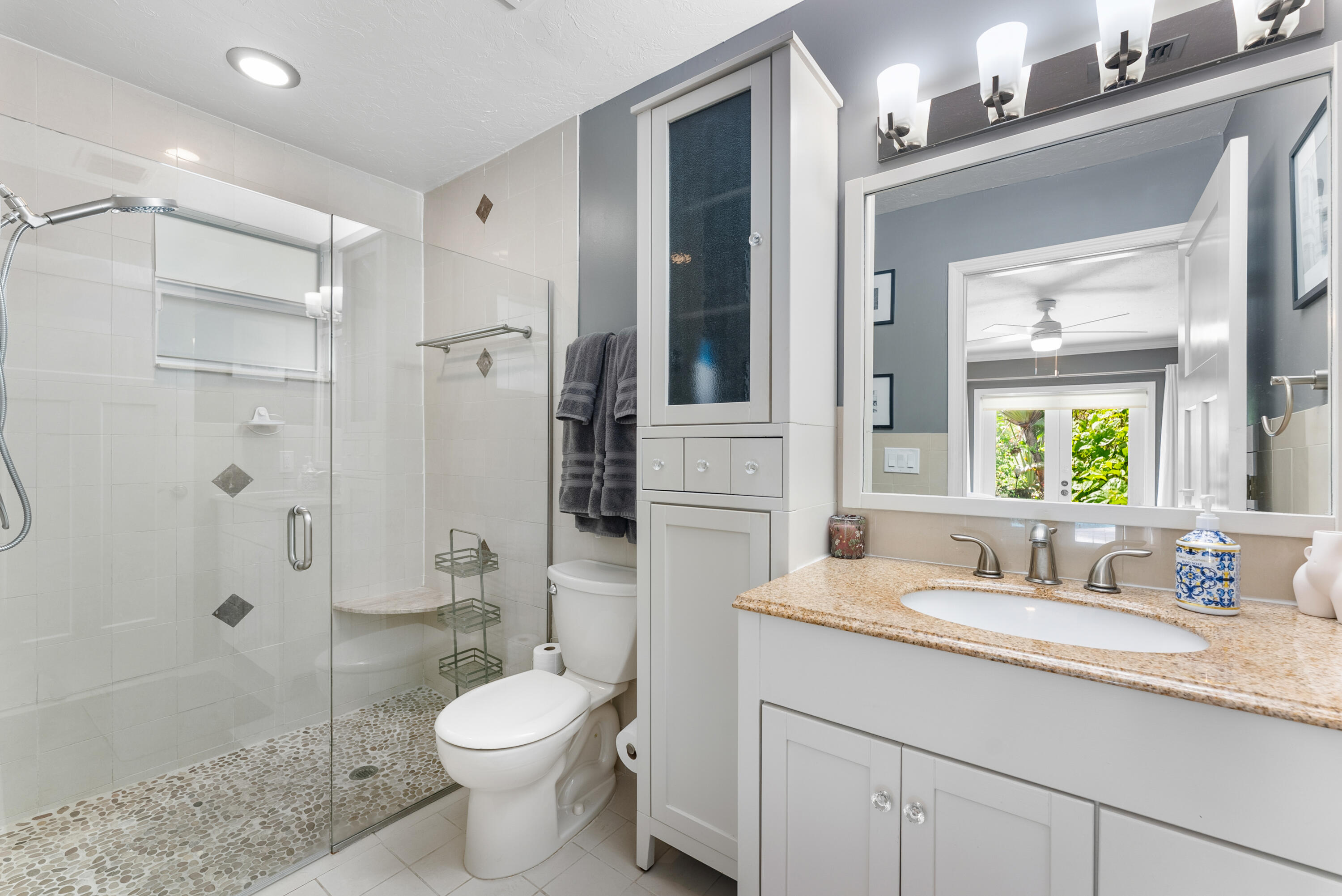 124 Bonnie Briar Lane
