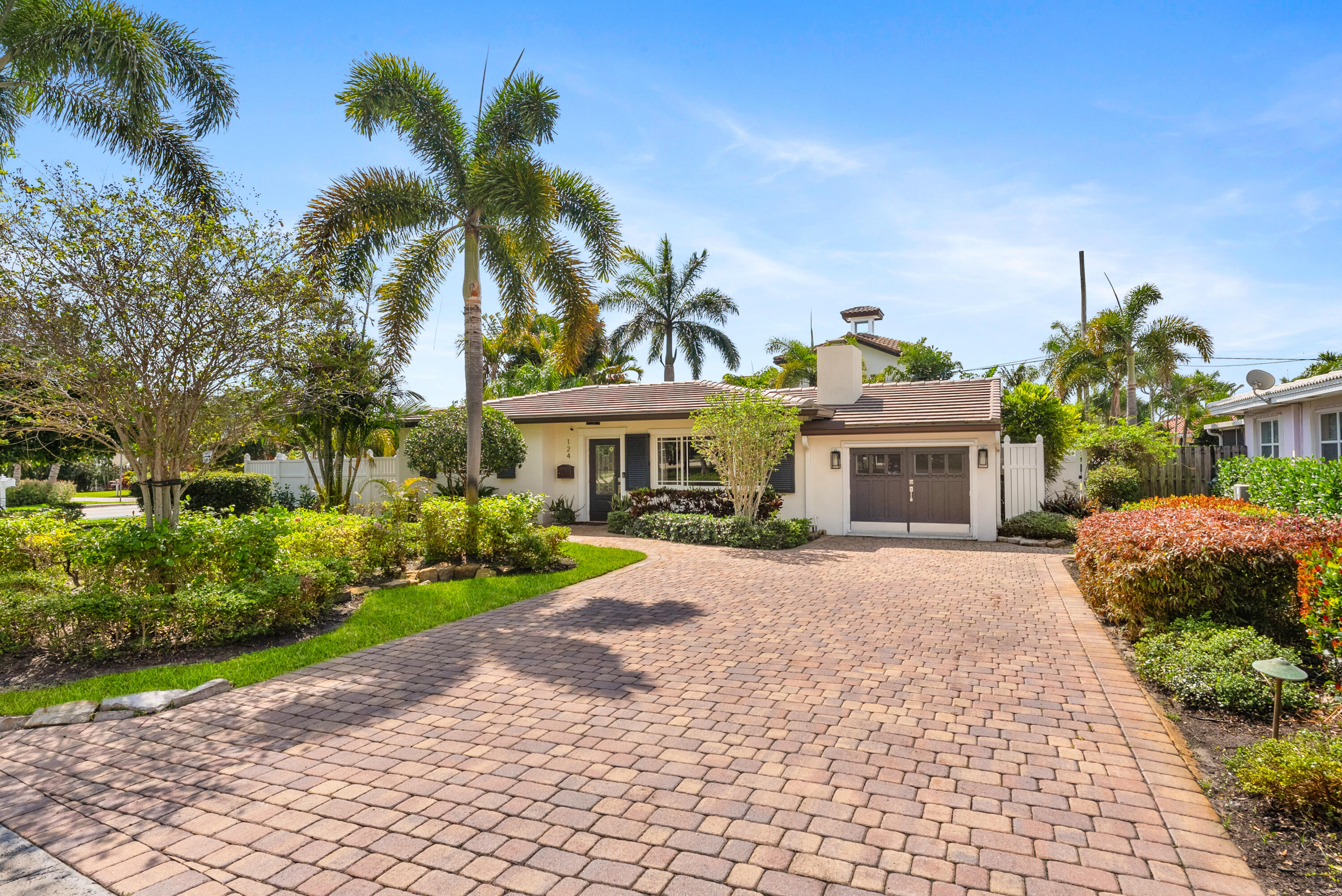 124 Bonnie Briar Lane