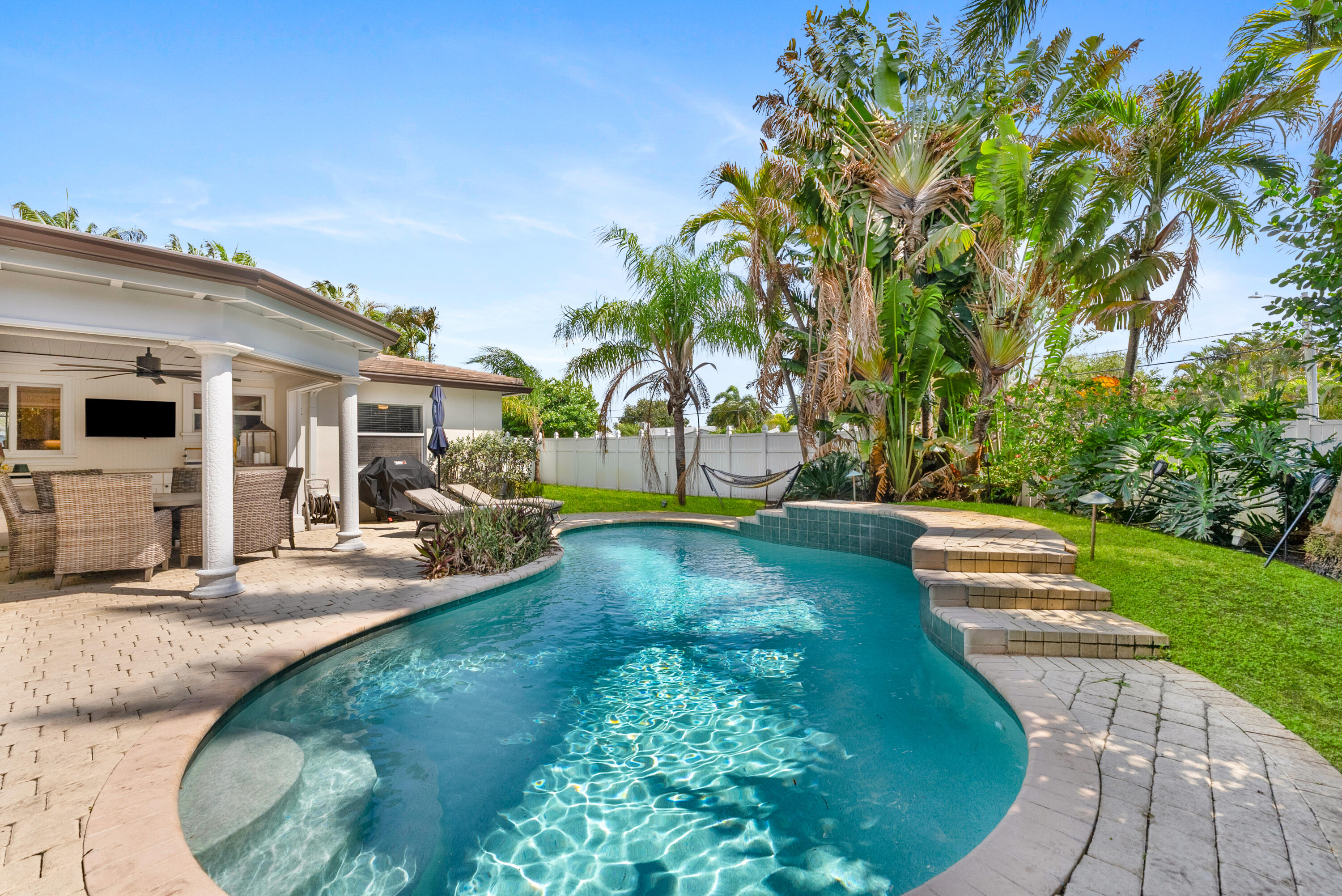 124 Bonnie Briar Lane