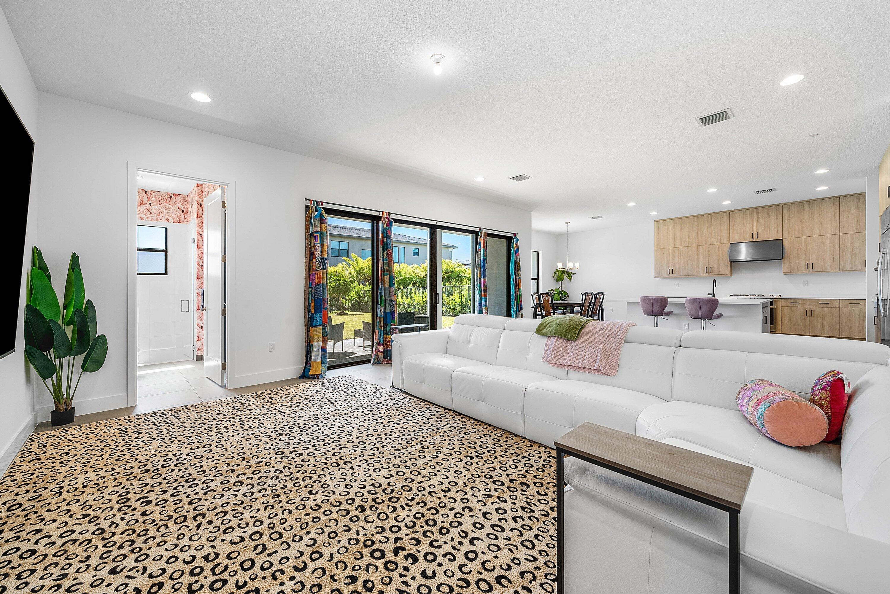 8260 Royal County Down Road