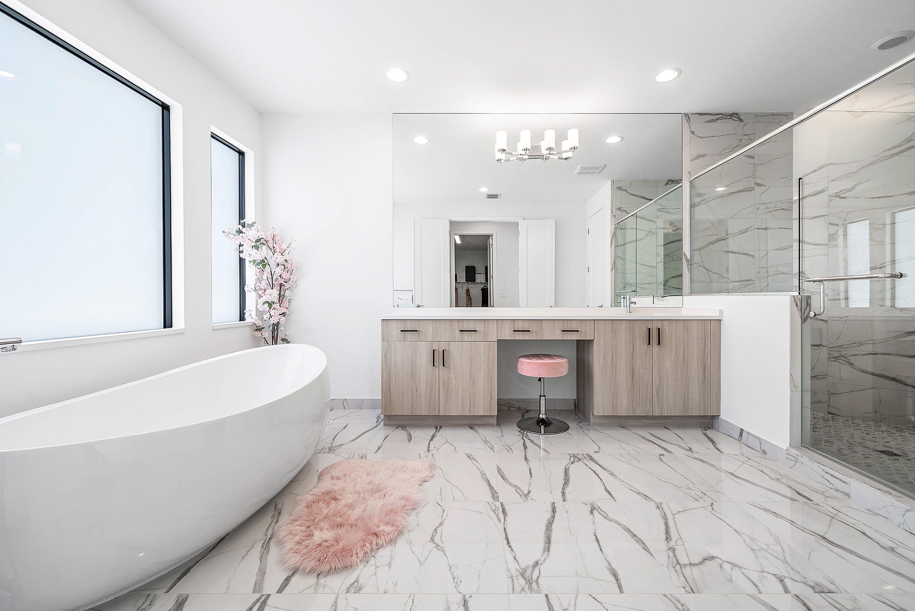 8260 Royal County Down Road