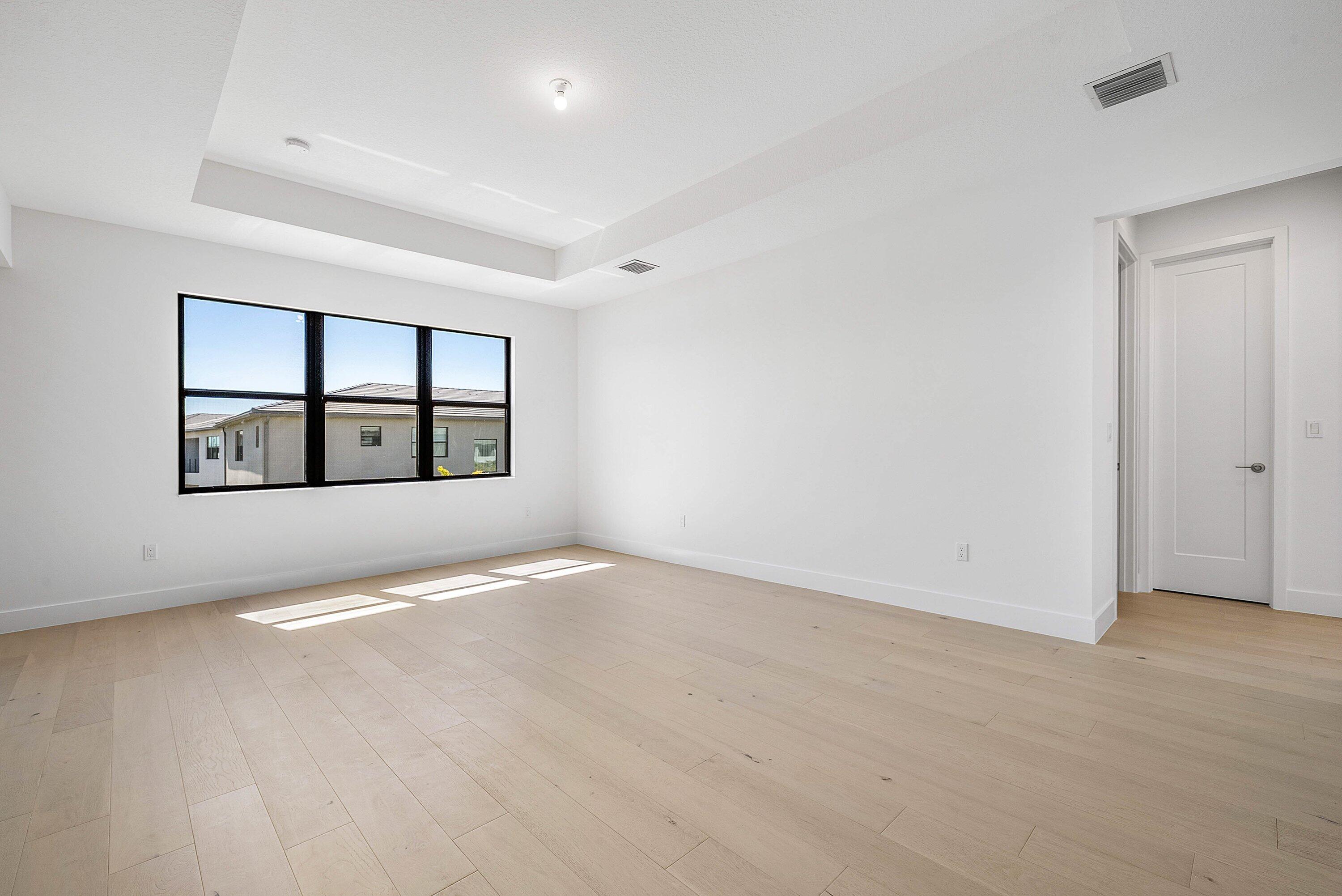 8260 Royal County Down Road