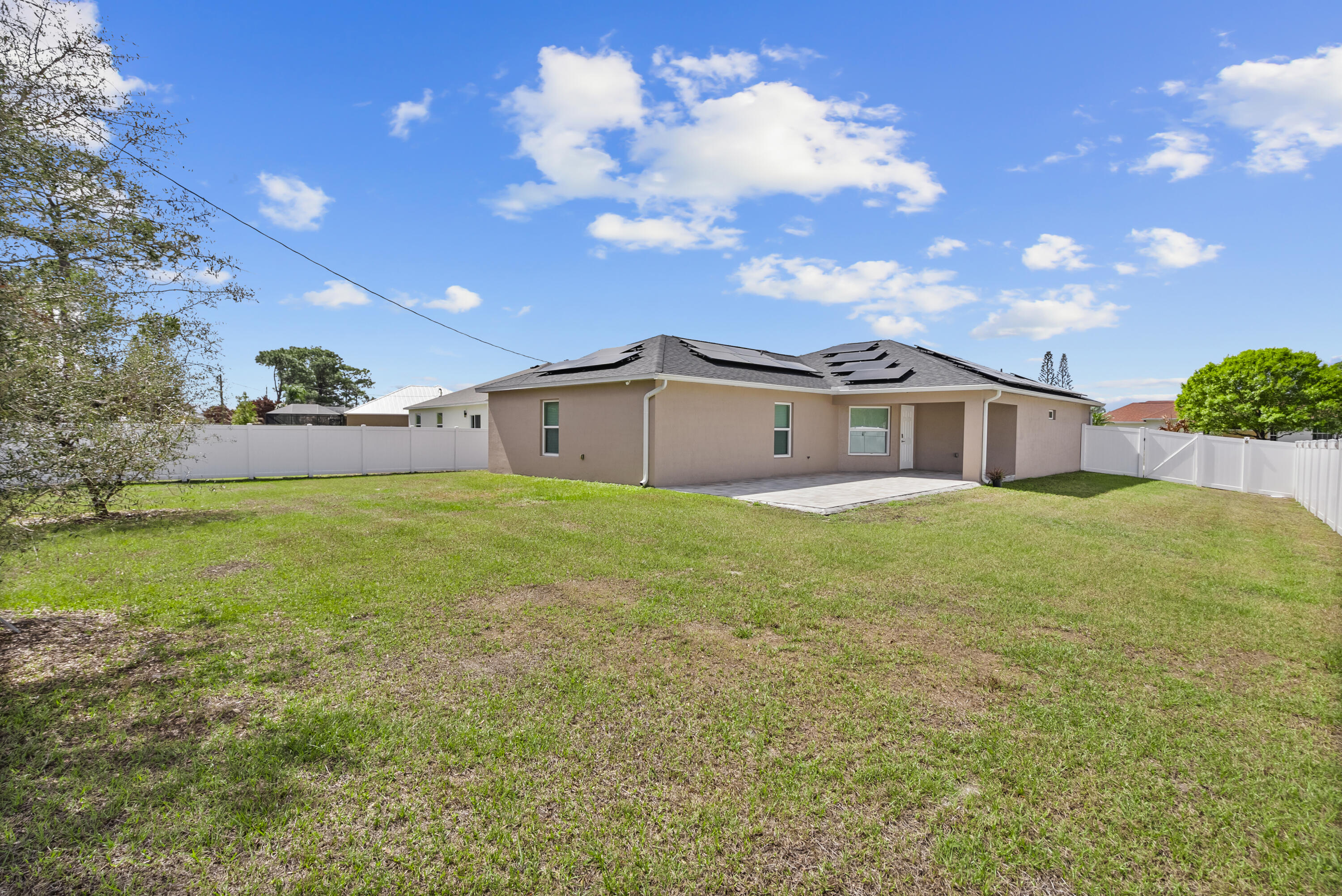 1741 SE Sandia Drive, Port St. Lucie