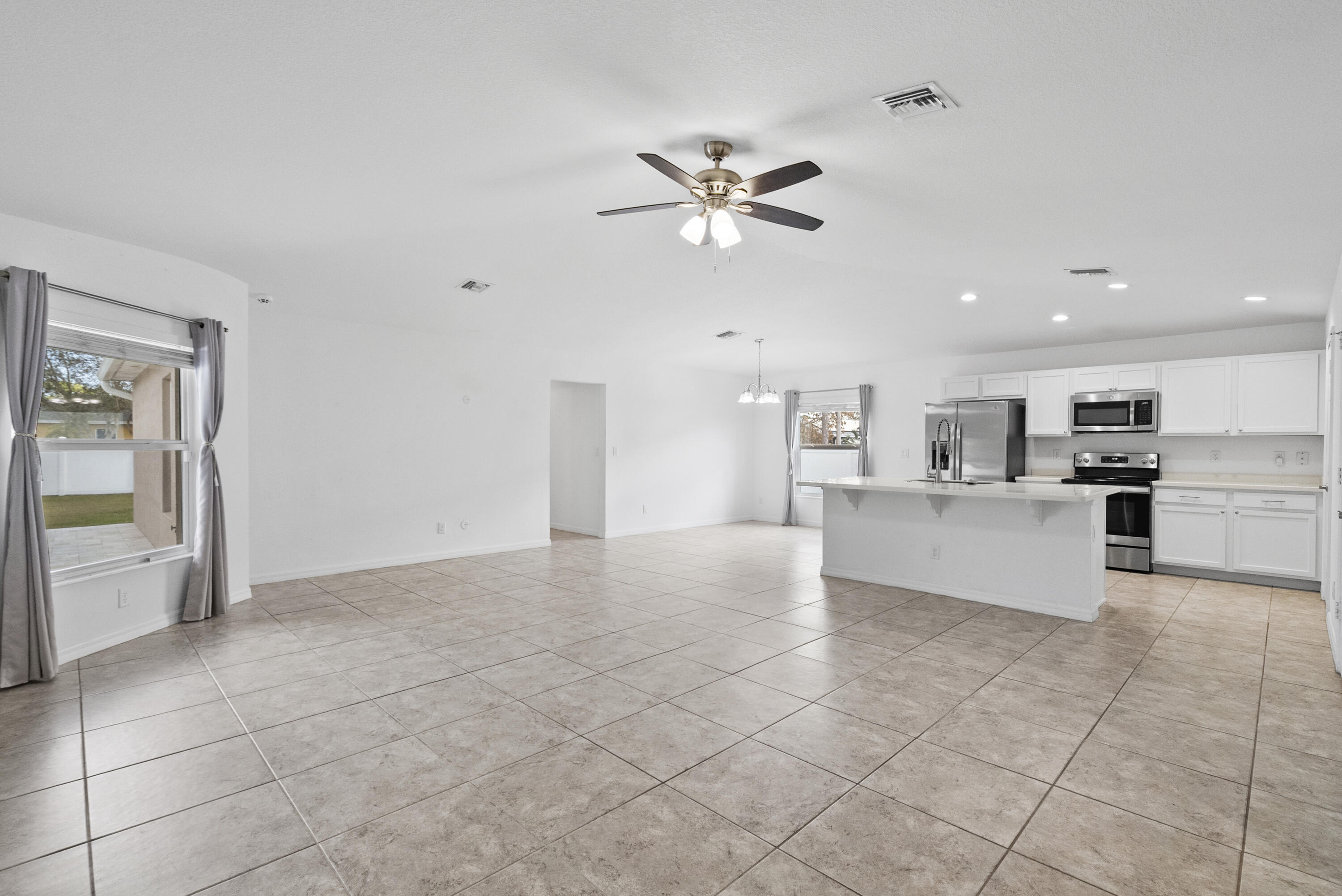 1741 SE Sandia Drive, Port St. Lucie