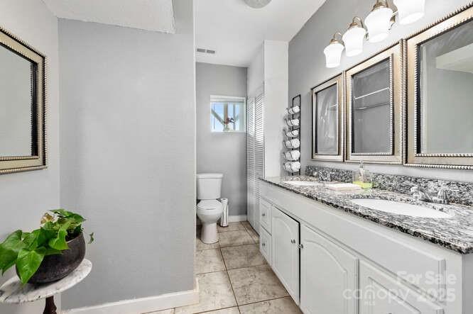 67 Twin Elm Knoll