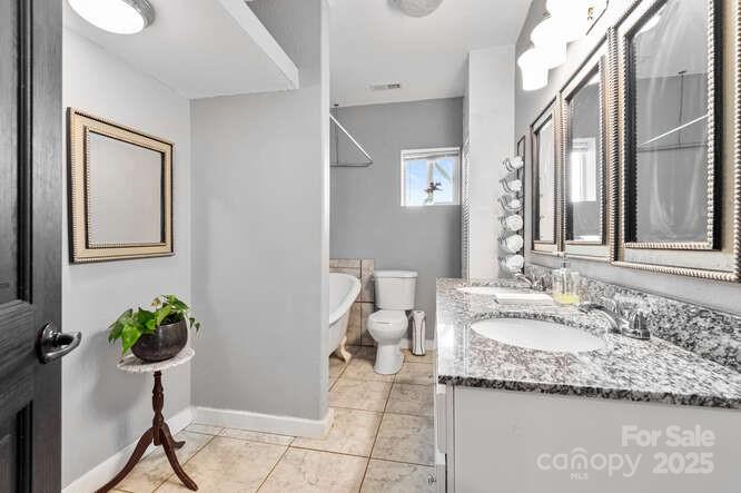 67 Twin Elm Knoll