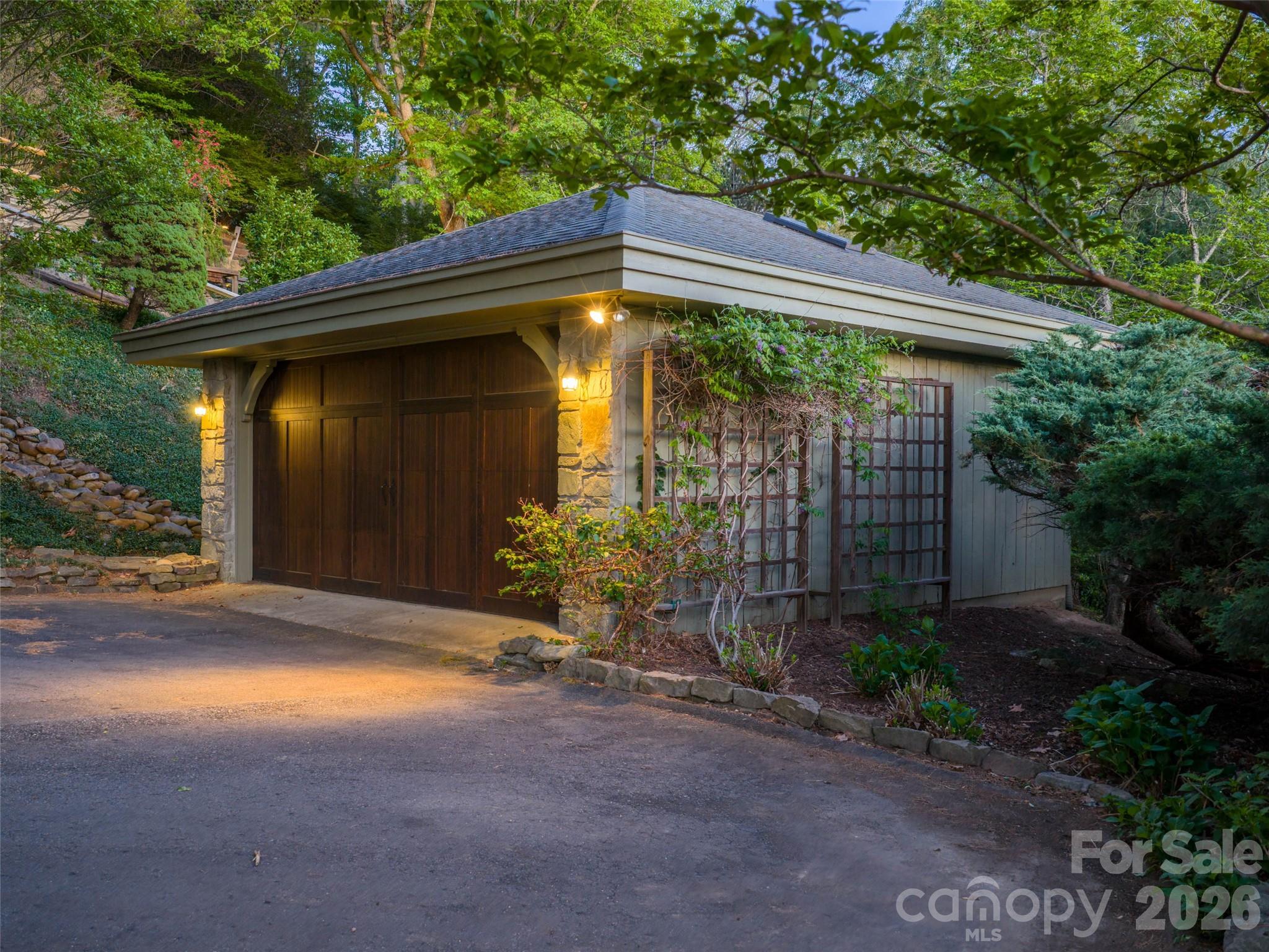 65 Crestwood Road