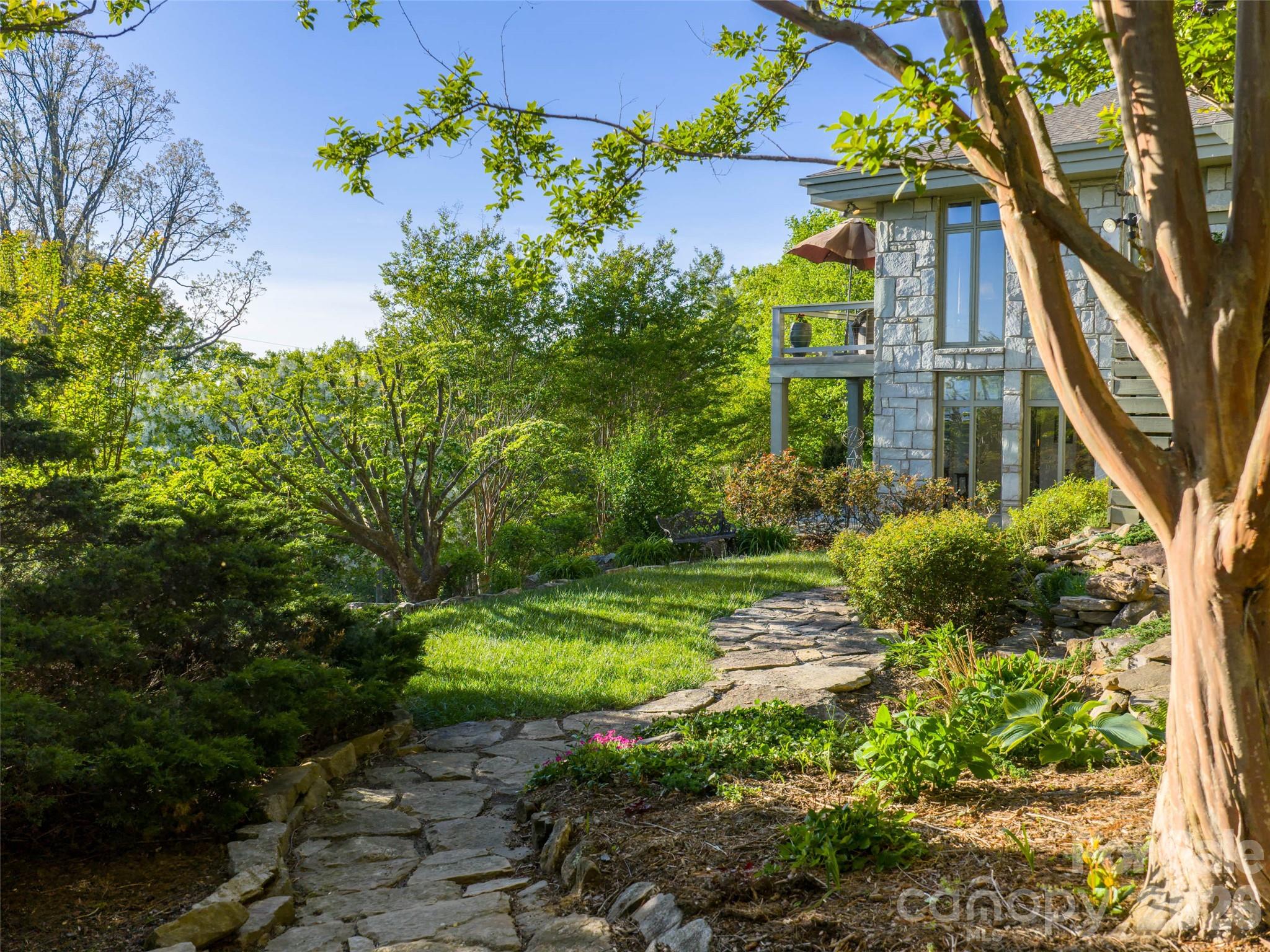 65 Crestwood Road