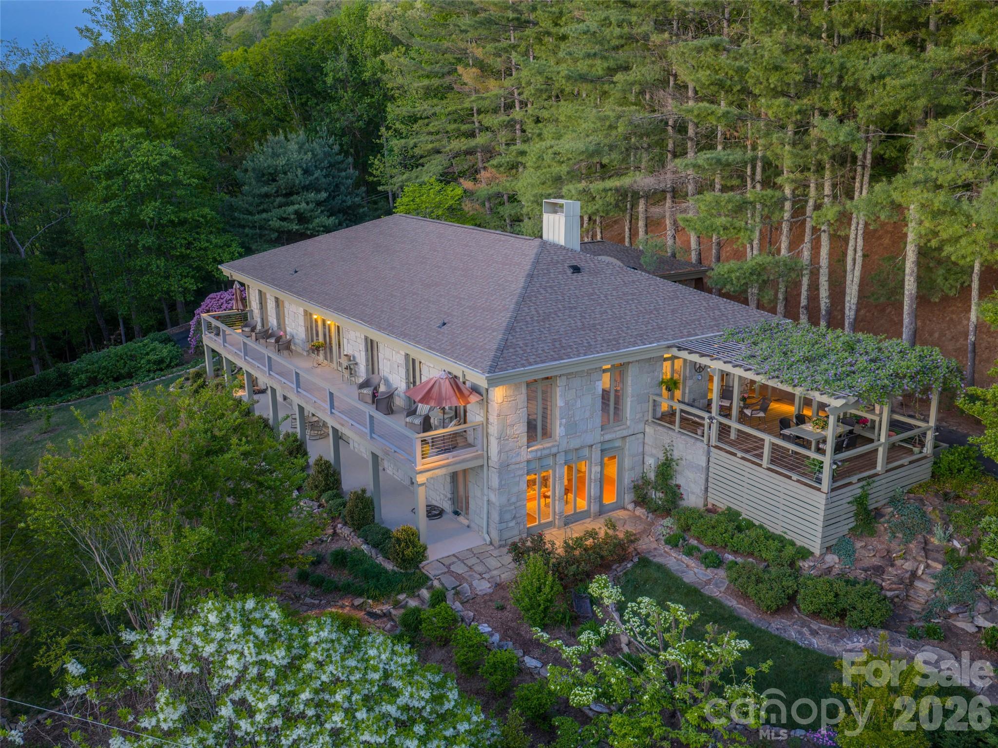 65 Crestwood Road