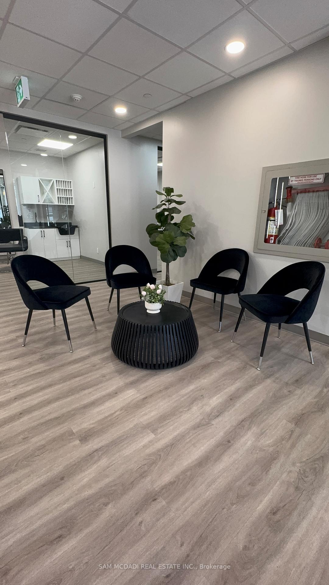 614 Fleet Street 101