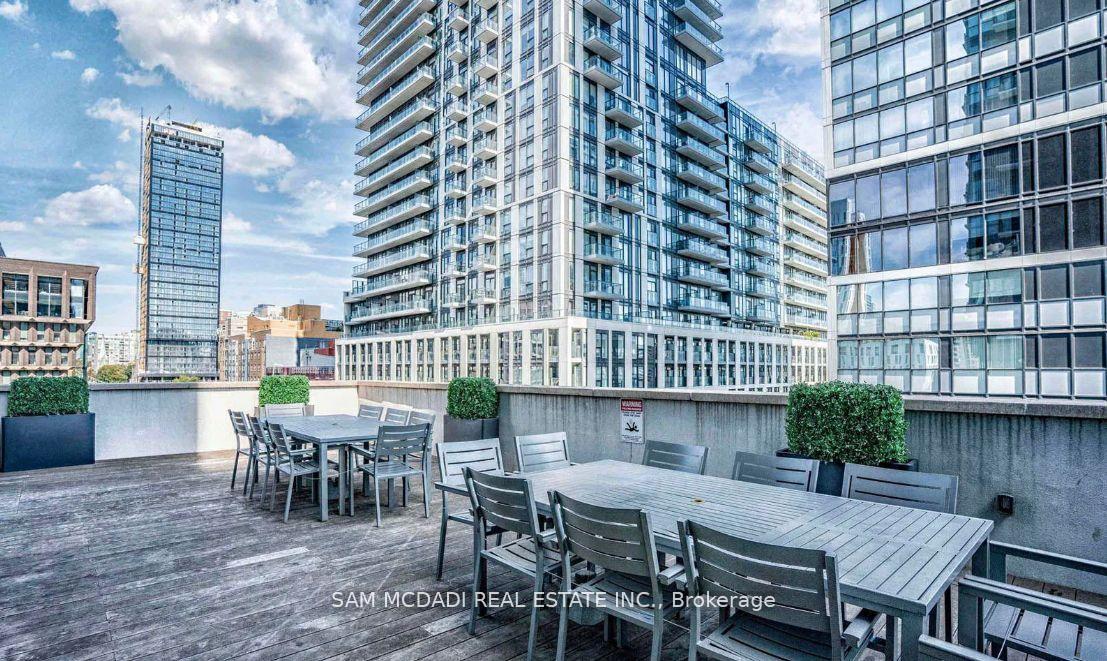 159 Dundas Street E 1906, Toronto C08 Unit: 1906
