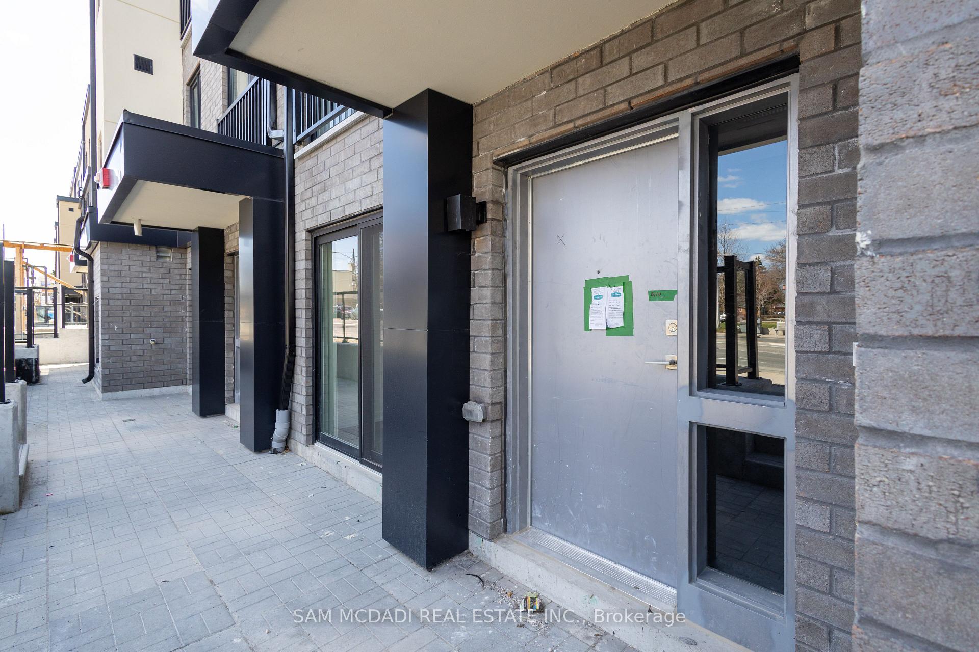 1680 Victoria Park Avenue 114