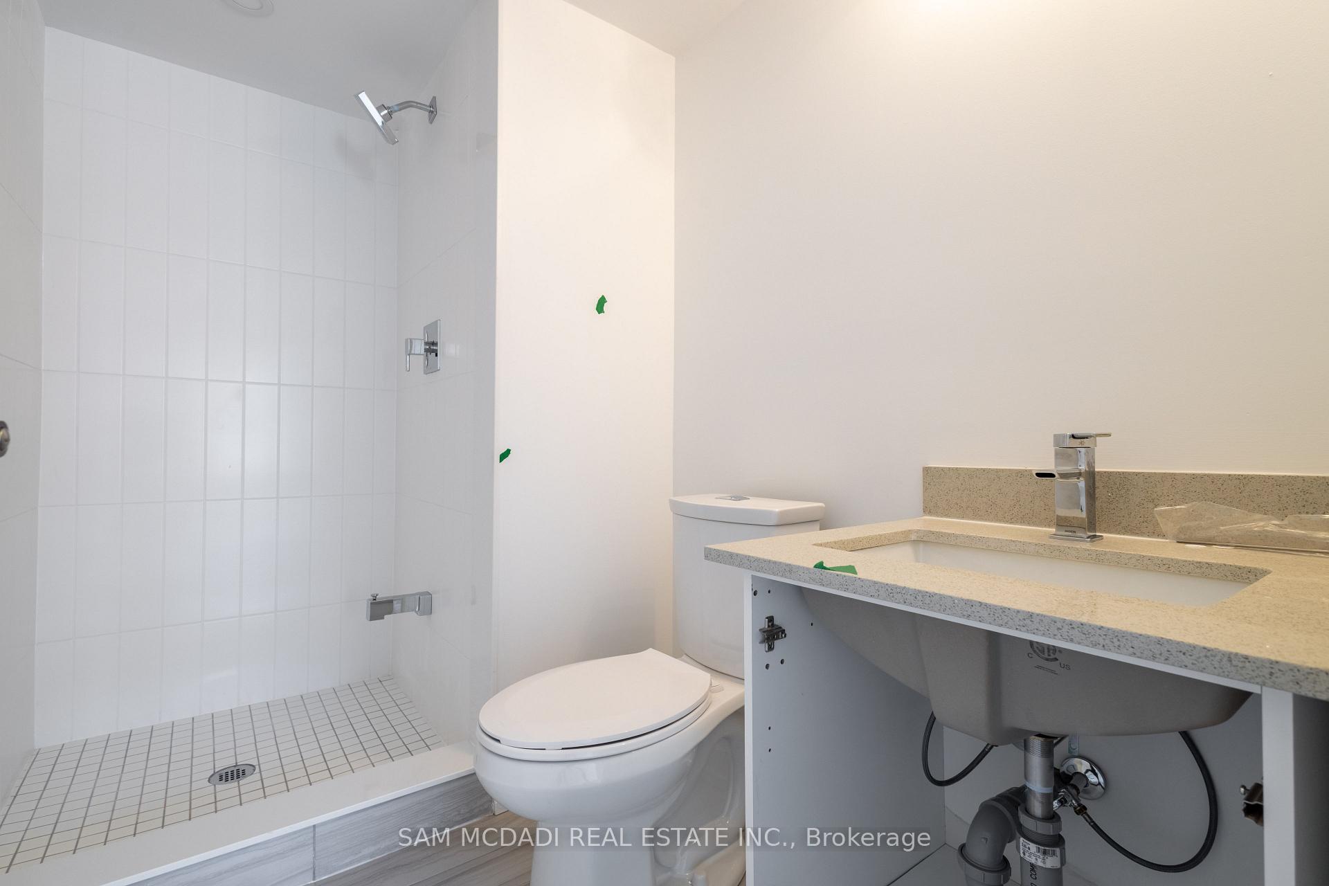 1680 Victoria Park Avenue 114